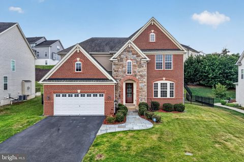Photo of 141 Coachman Circle, STAFFORD, VA 22554 (MLS # VAST2049448)