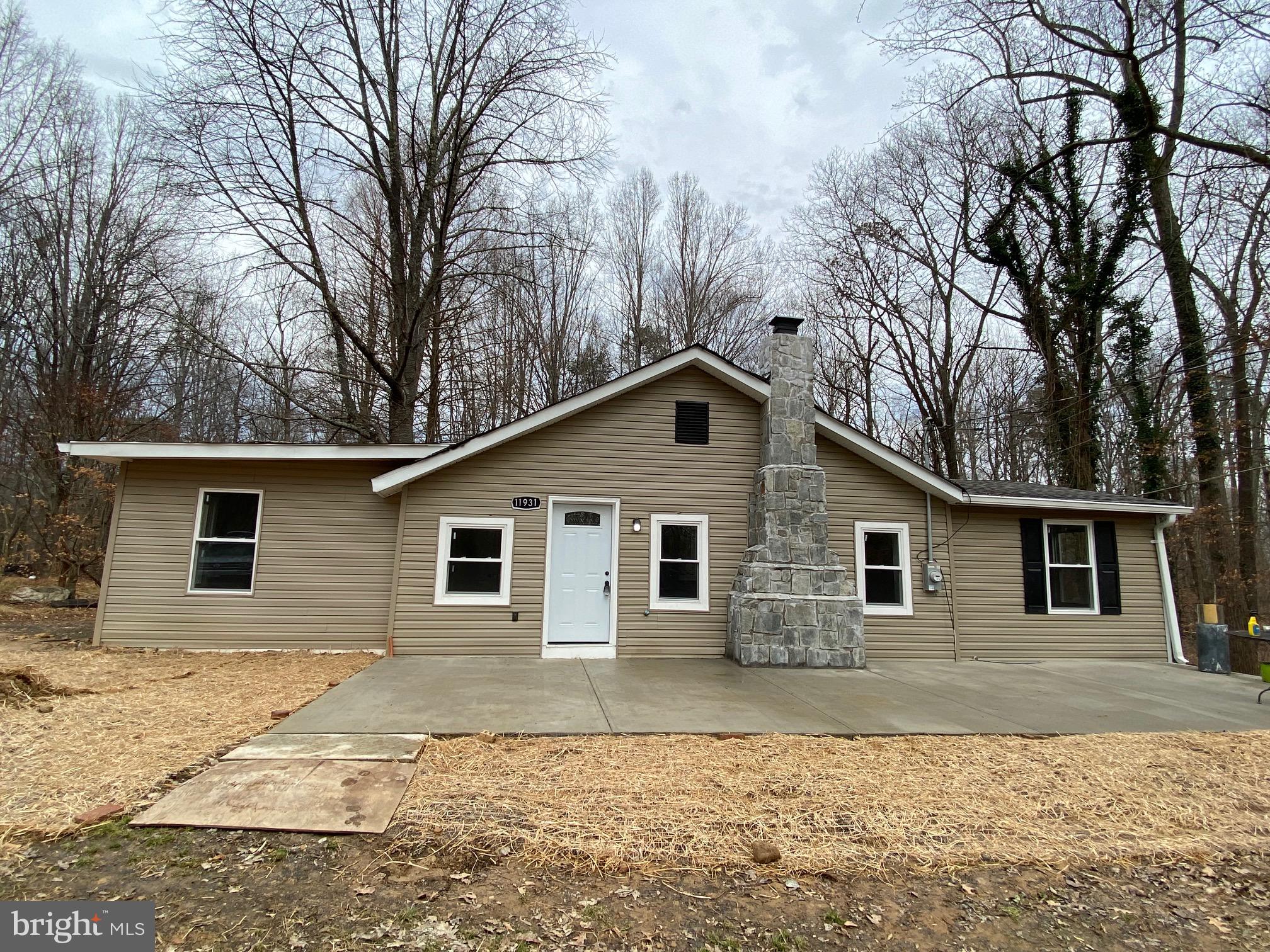 LAKE JACKSON - Residential