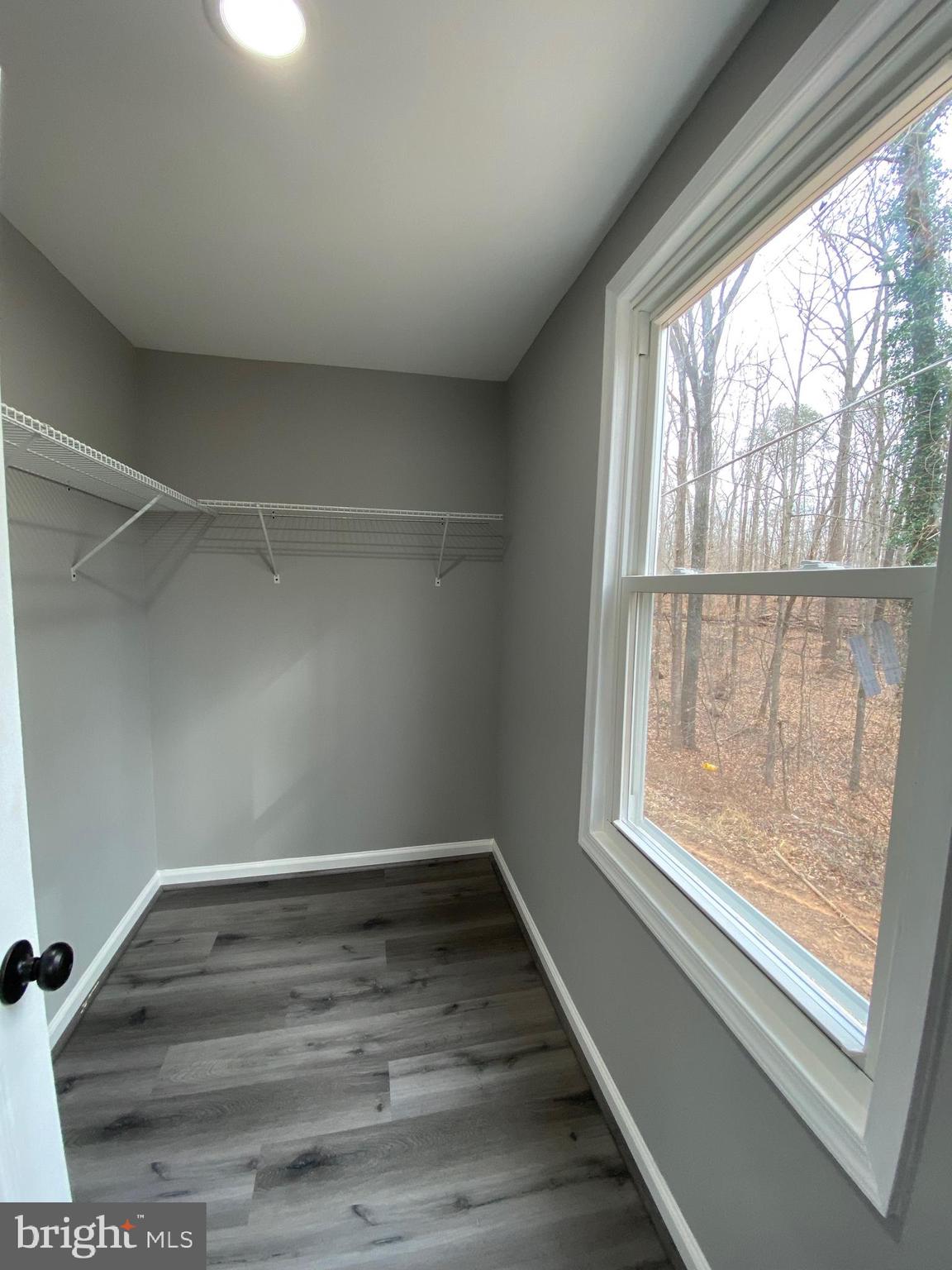 LAKE JACKSON - Residential