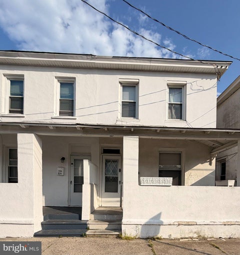 Townhouse For Rent - 526 Drexel Avenue<br/> Atlantic County, ATLANTIC CITY, NJ 08401
