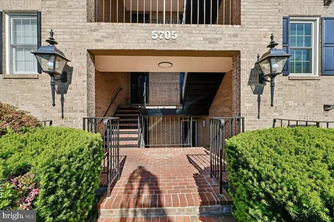 MLS: MDMC2231572