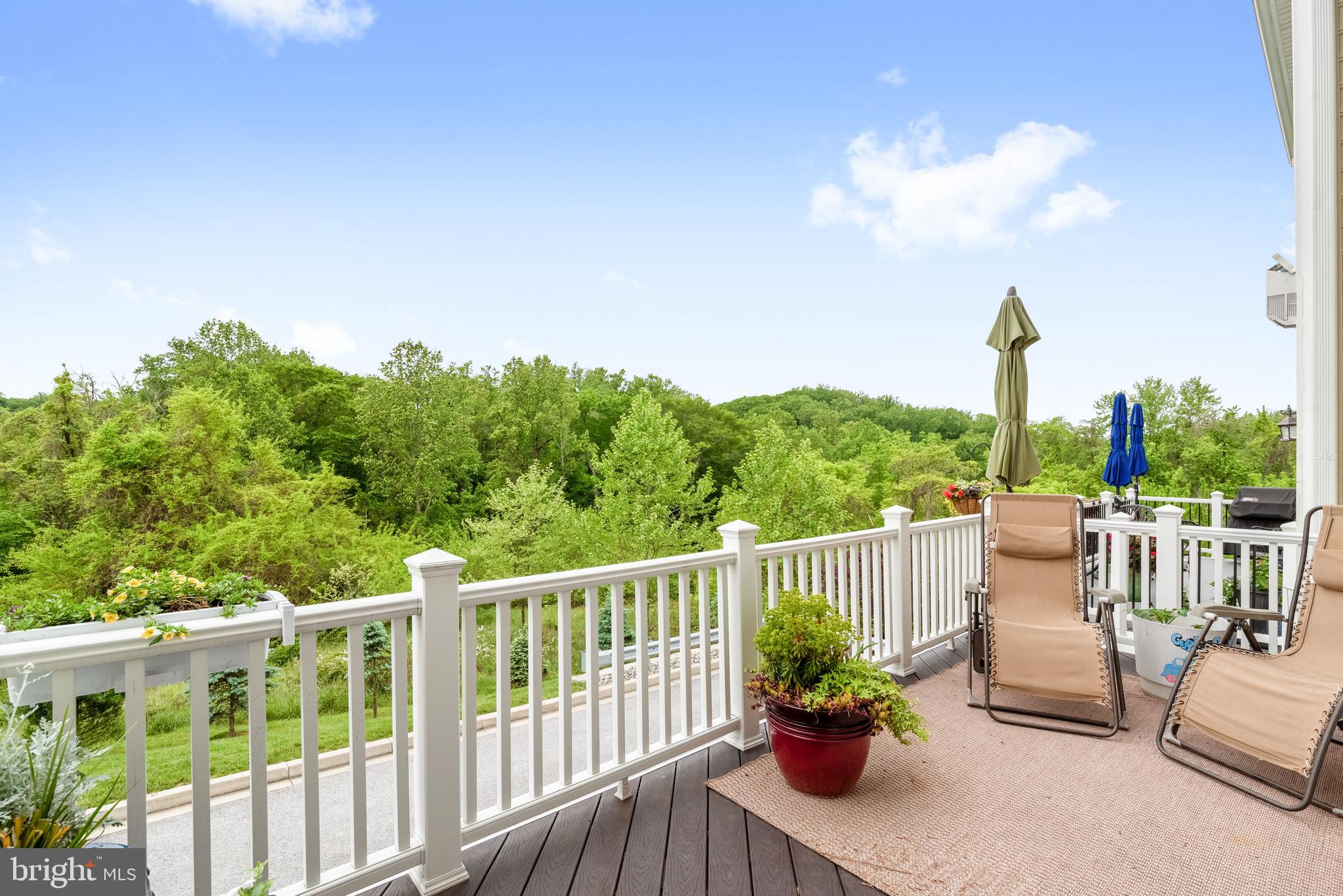 TAYLOR VILLAGE - Residential