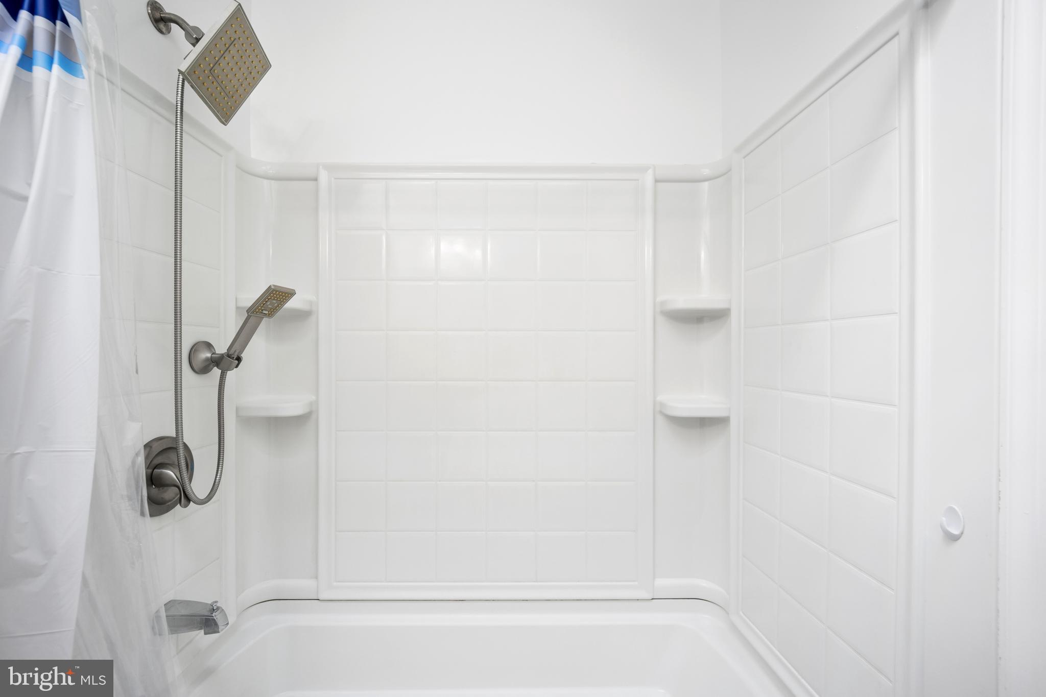 HOLMESBURG - Residential