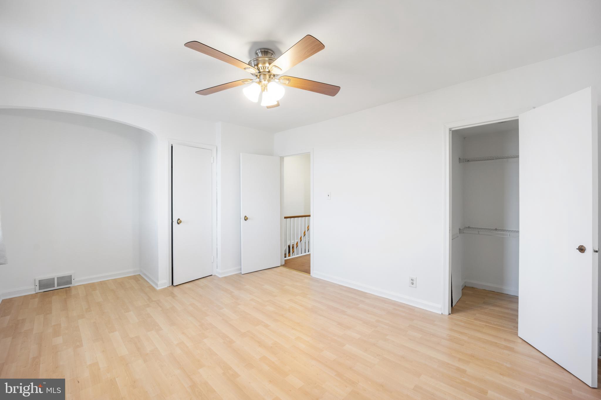 HOLMESBURG - Residential