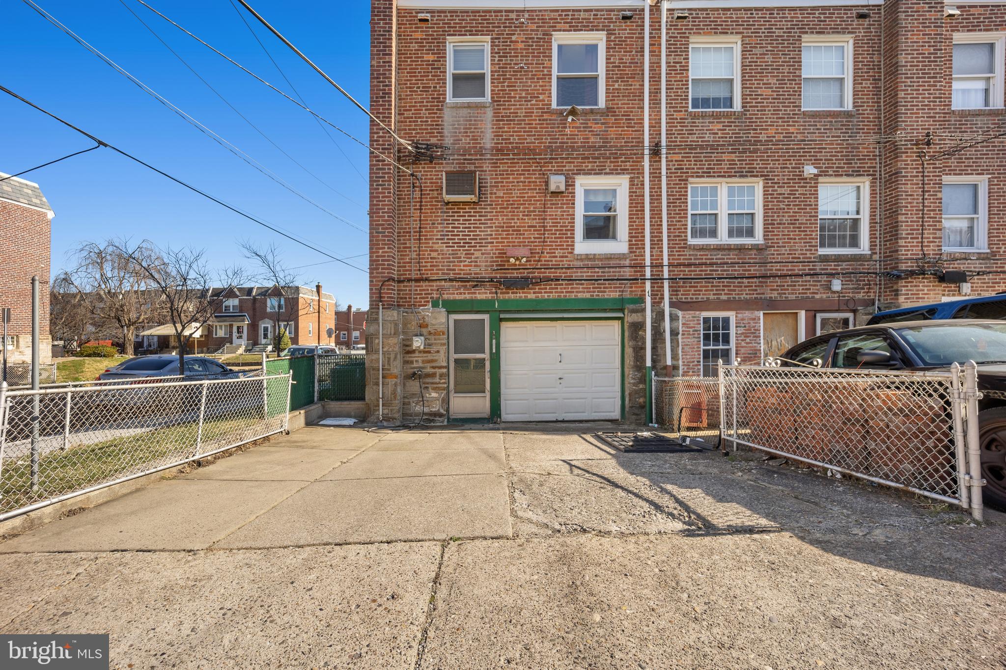 HOLMESBURG - Residential