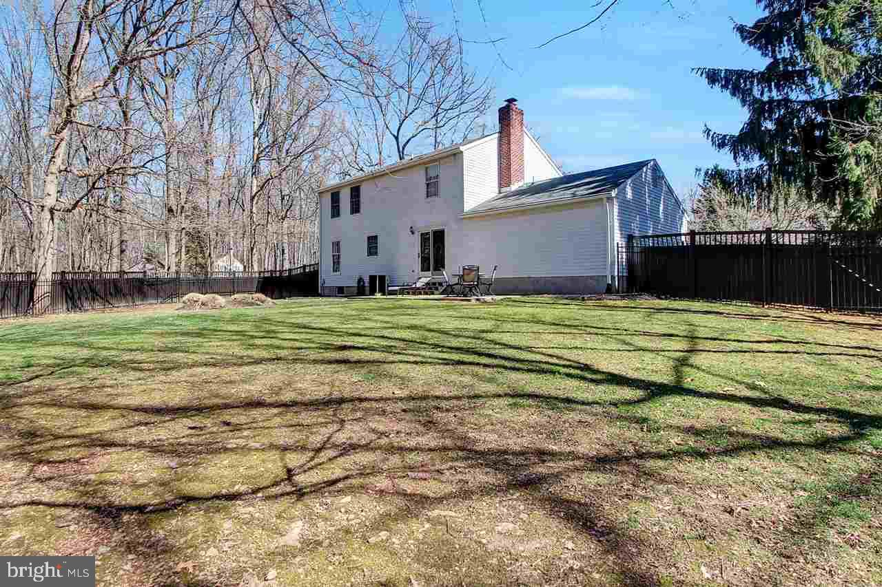 HERITAGE FARMS - Residential
