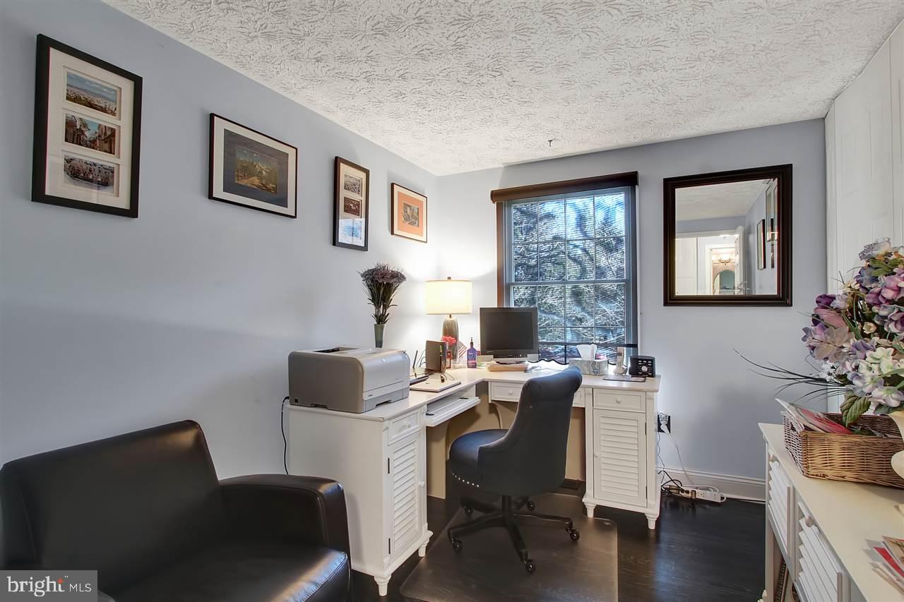 HERITAGE FARMS - Residential