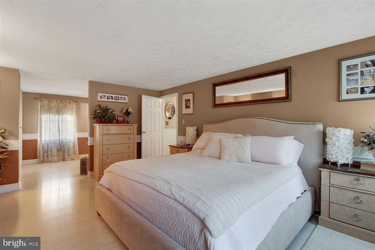 HERITAGE FARMS - Residential
