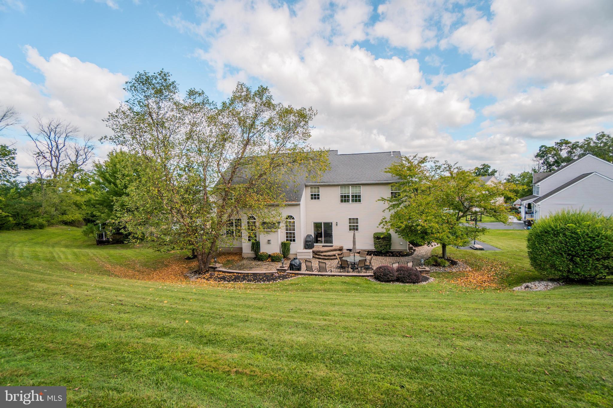 BELLA VISTA - Residential