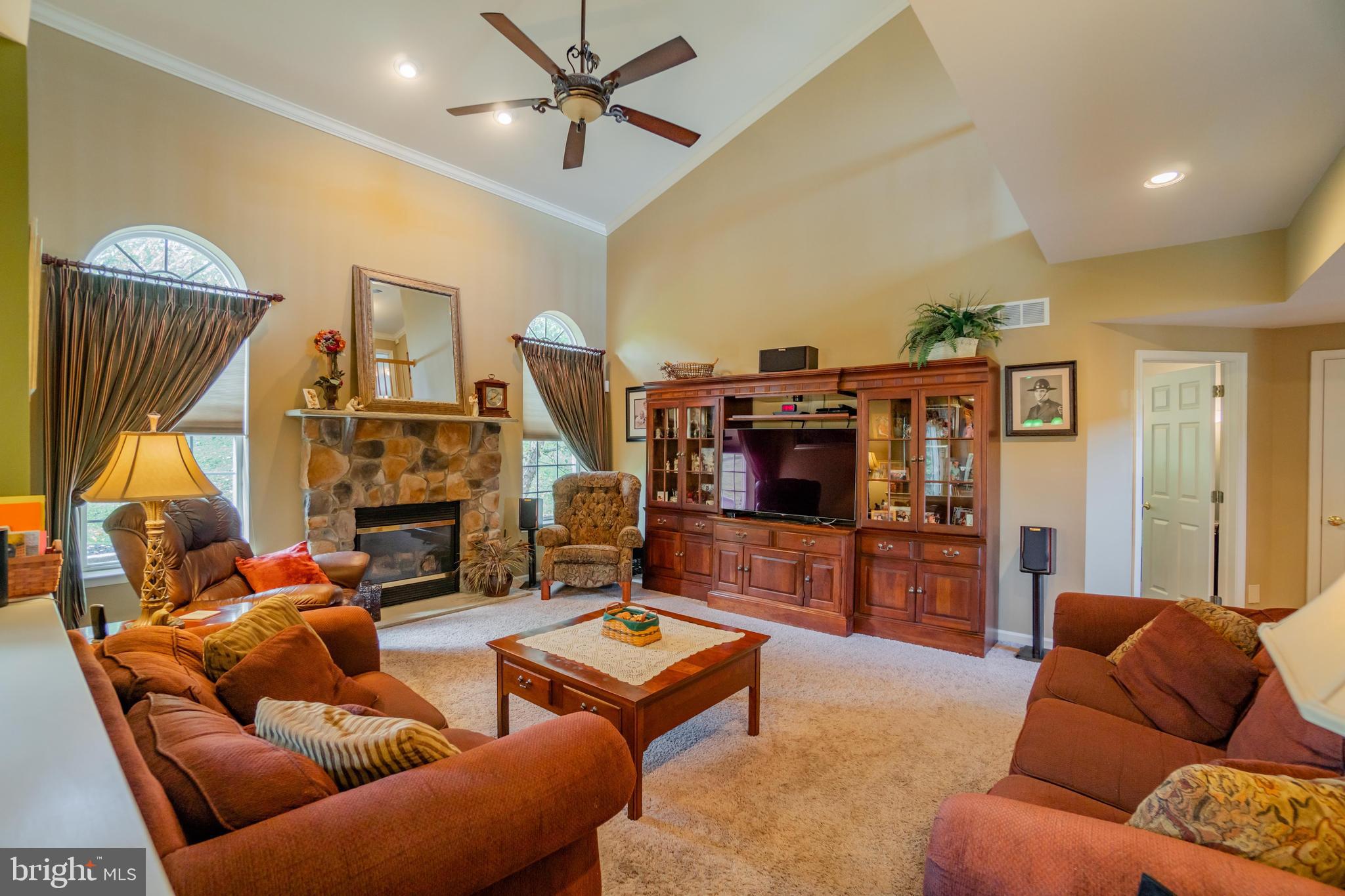 BELLA VISTA - Residential