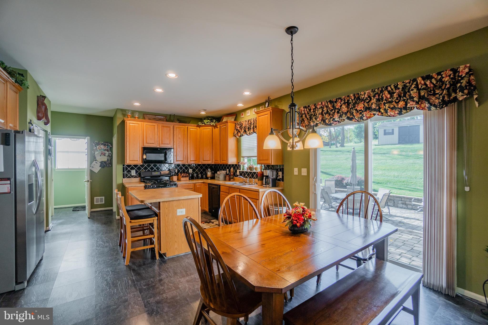 BELLA VISTA - Residential