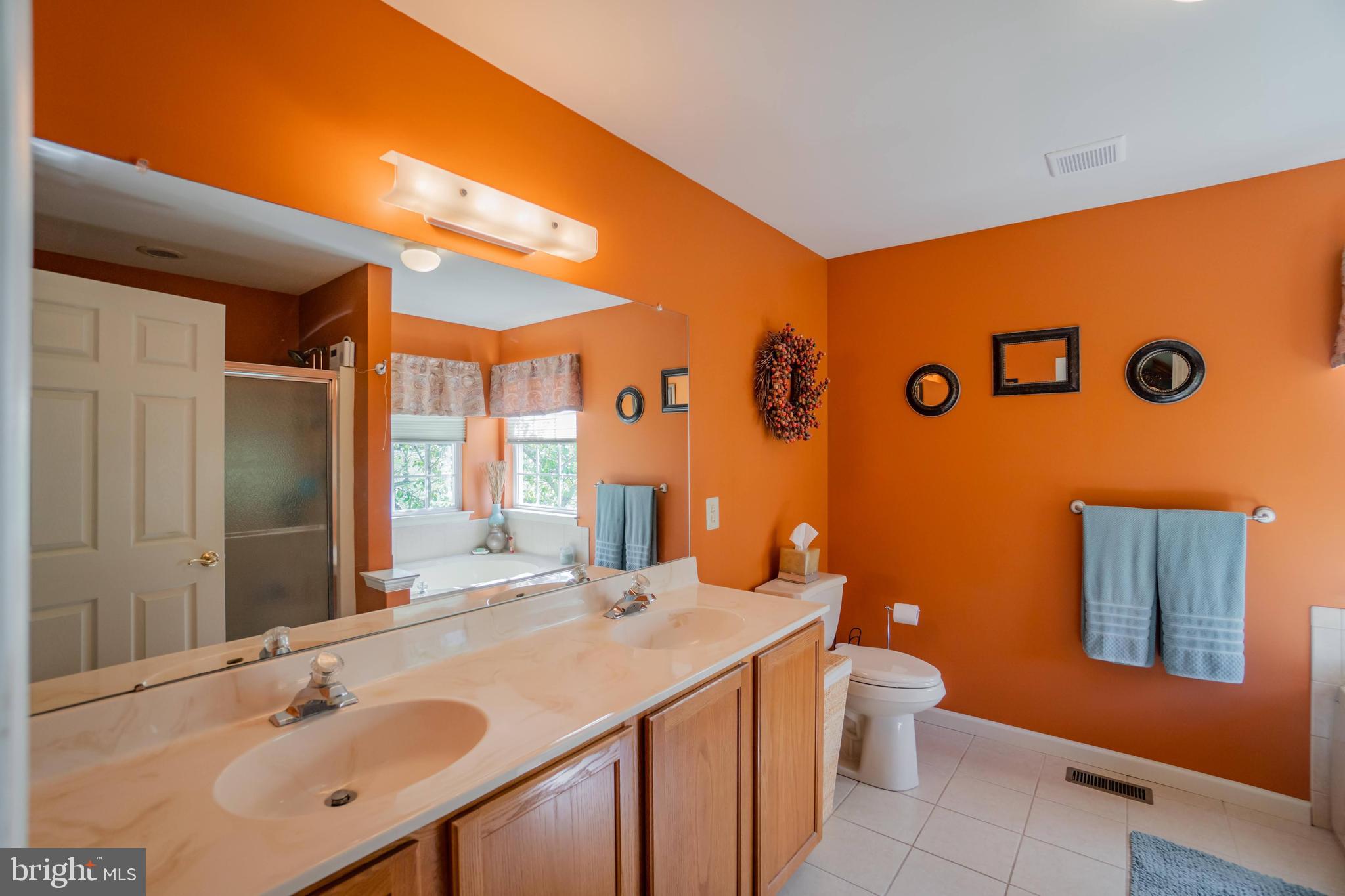 BELLA VISTA - Residential