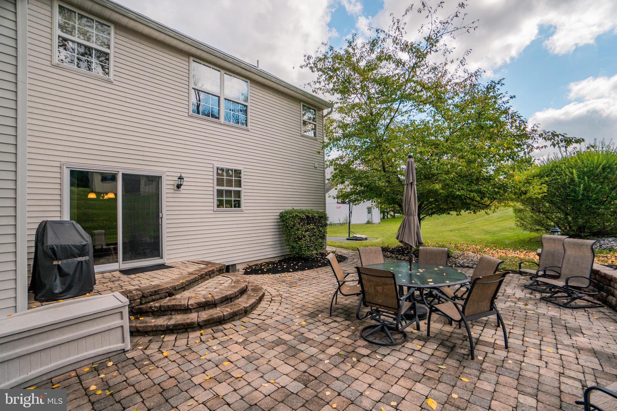 BELLA VISTA - Residential