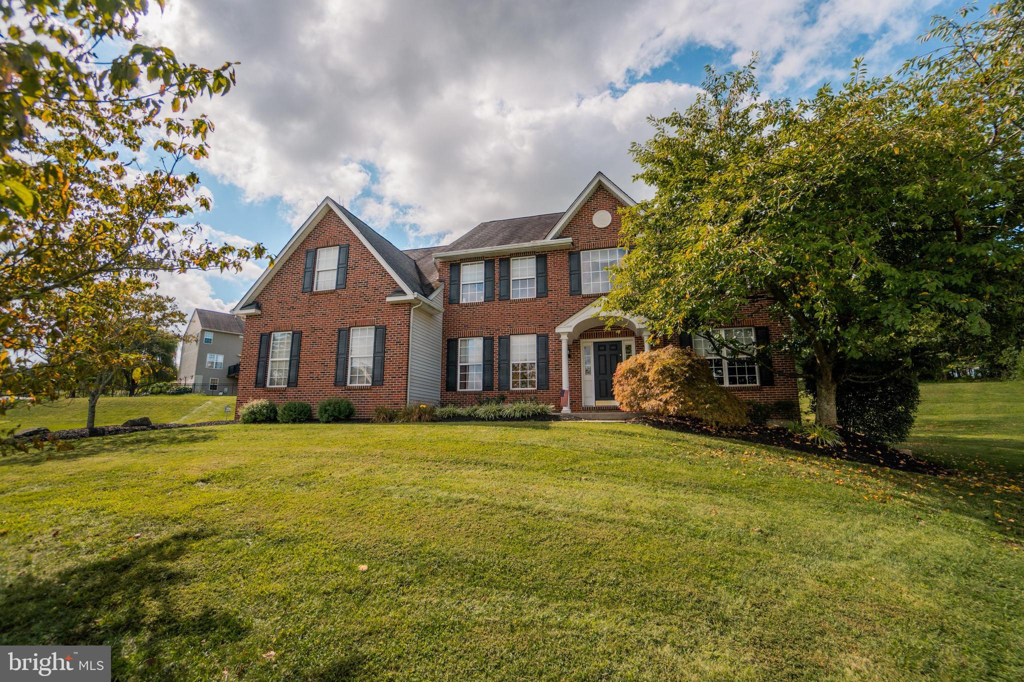 BELLA VISTA - Residential