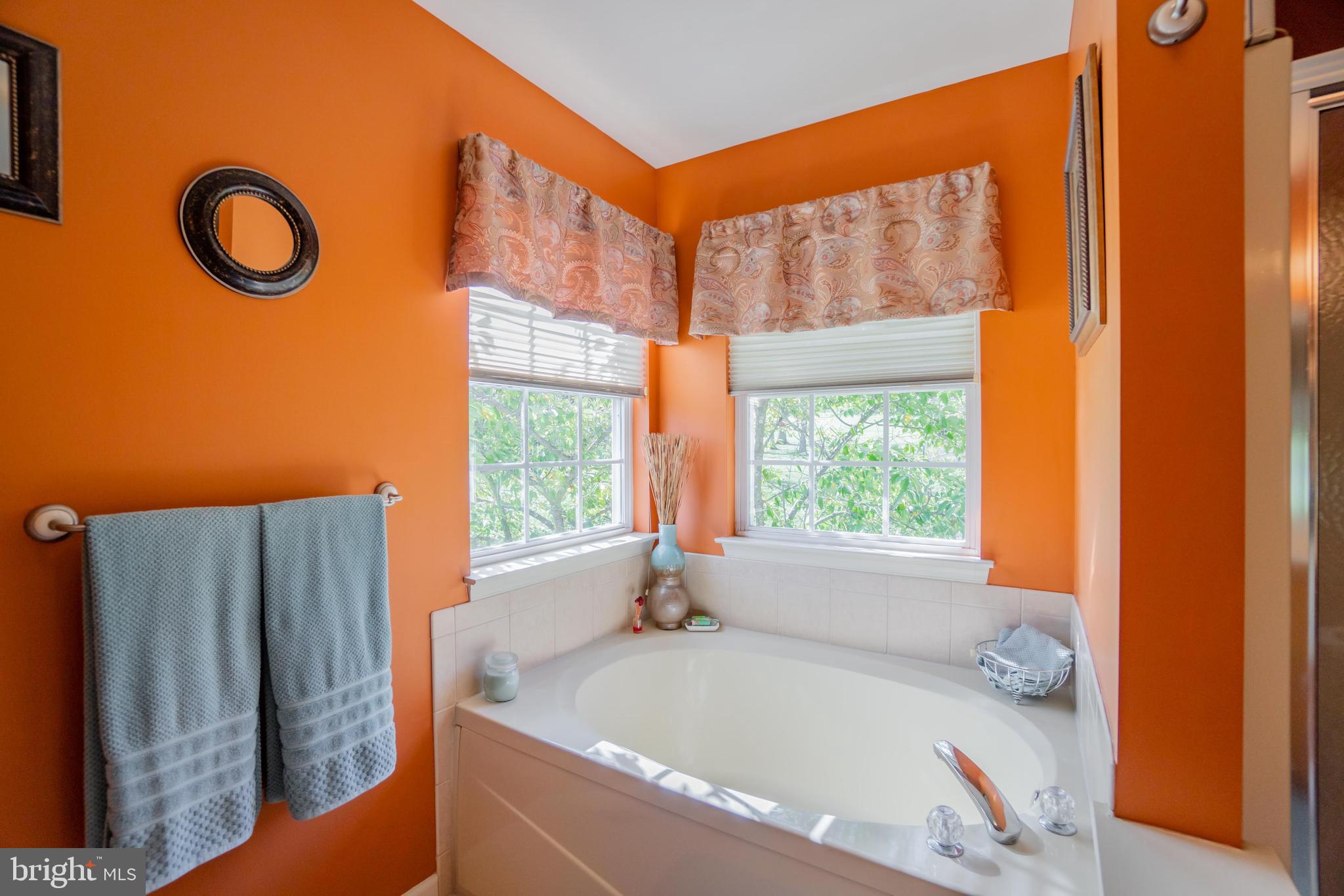 BELLA VISTA - Residential