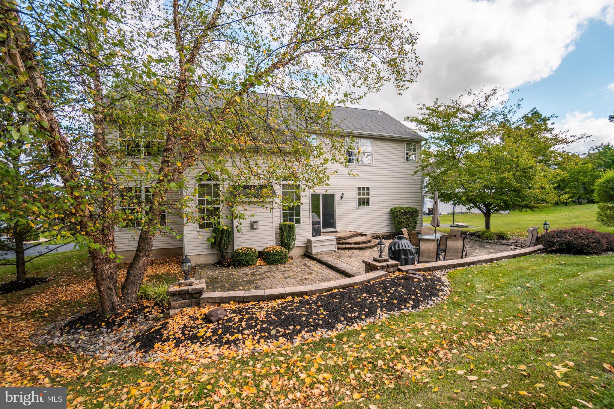 BELLA VISTA - Residential