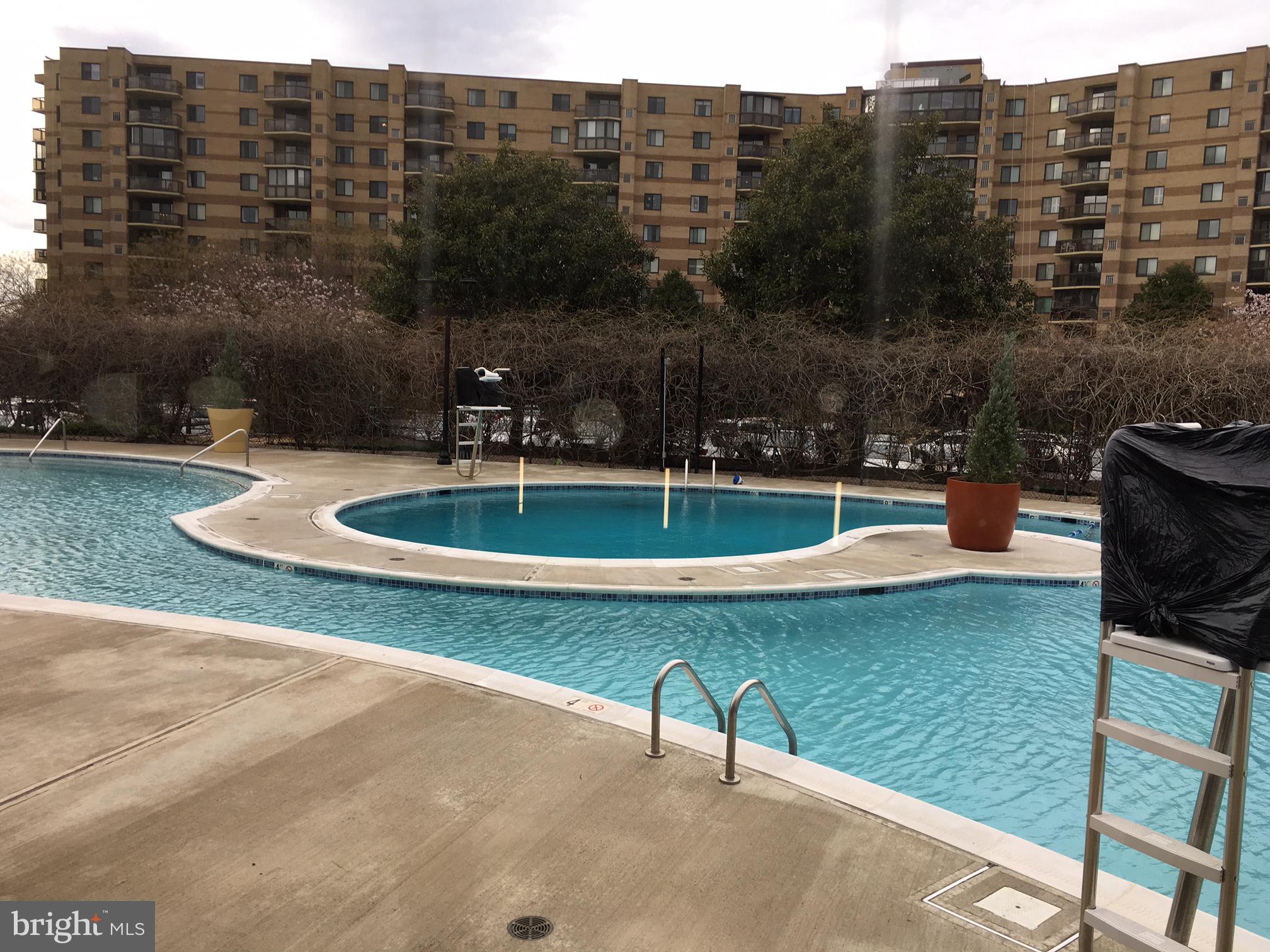 ROTONDA - Residential