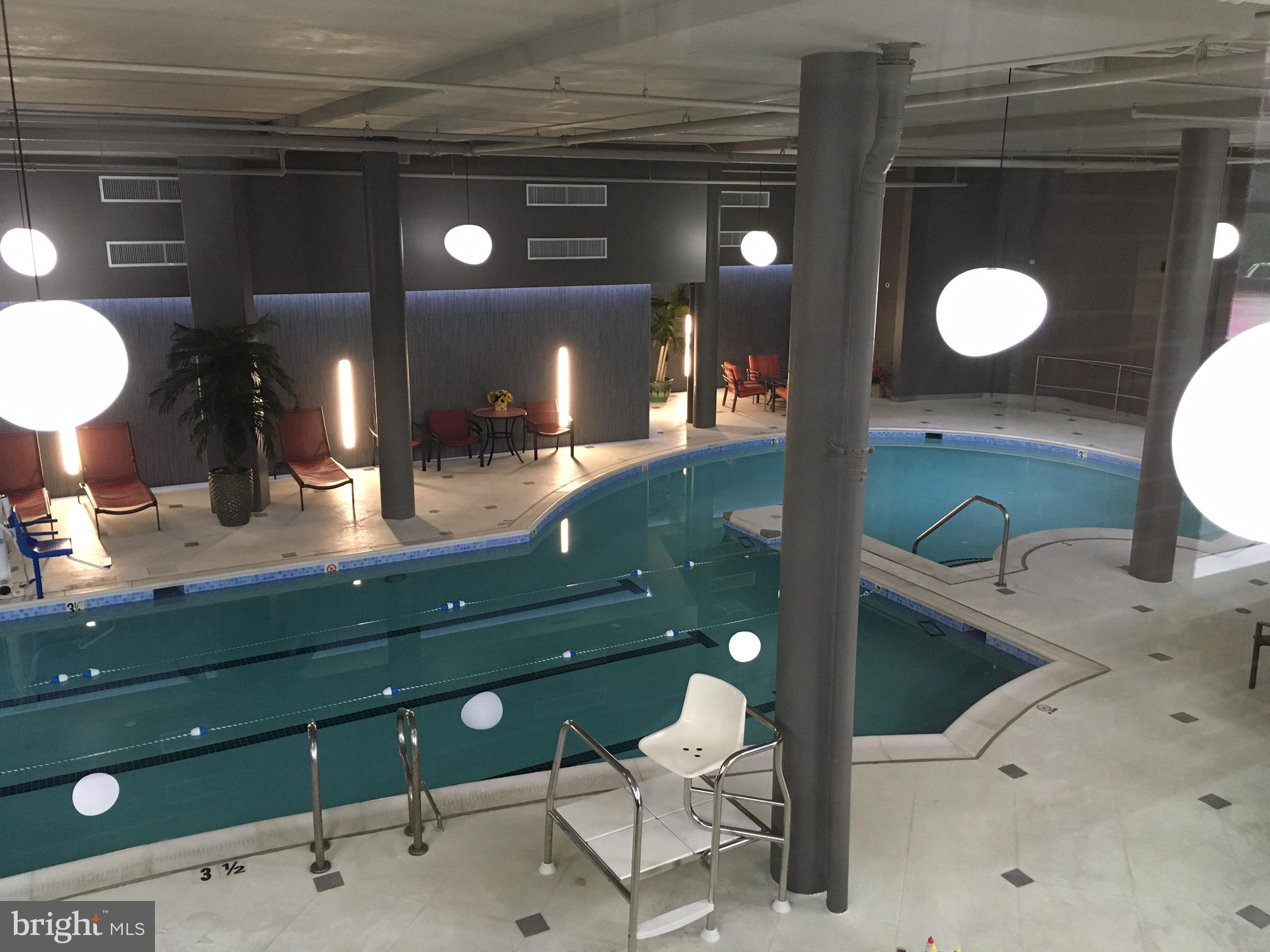 ROTONDA - Residential