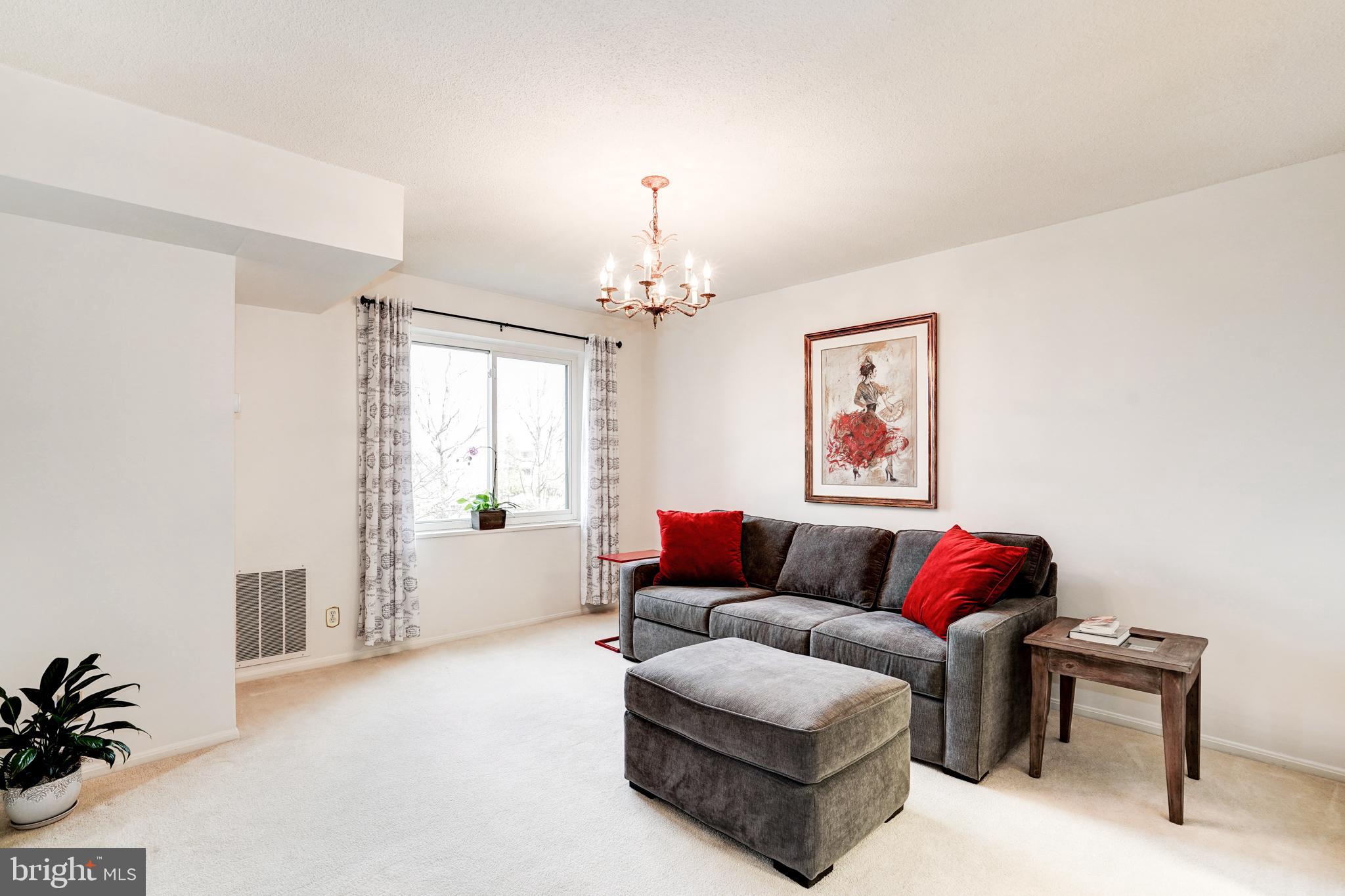 ROTONDA - Residential