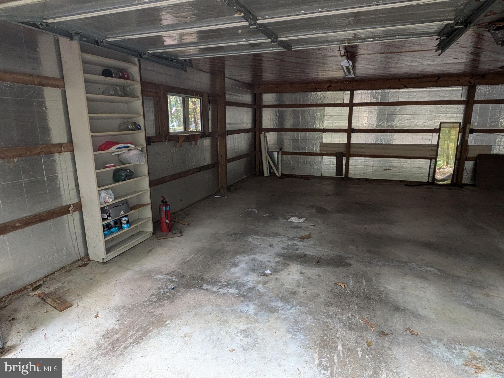 SAVILLE TOWNSHIP - Residential