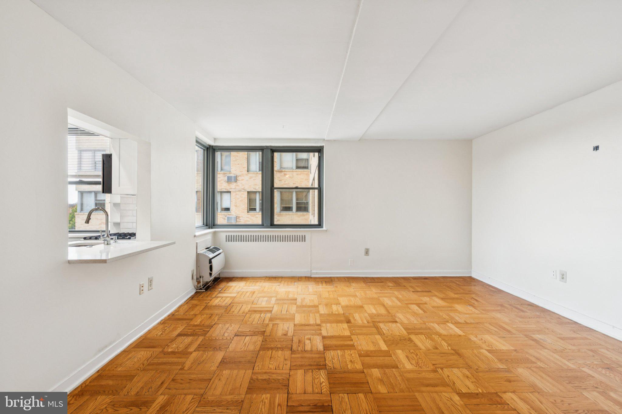 FAIRMOUNT - Residential