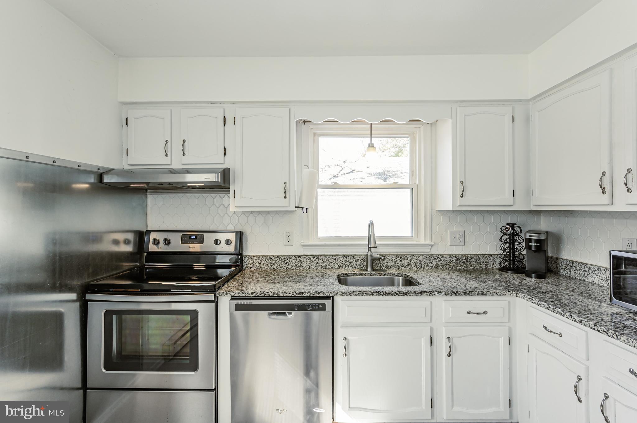 BROOKLAND GDNS ADDN - Residential