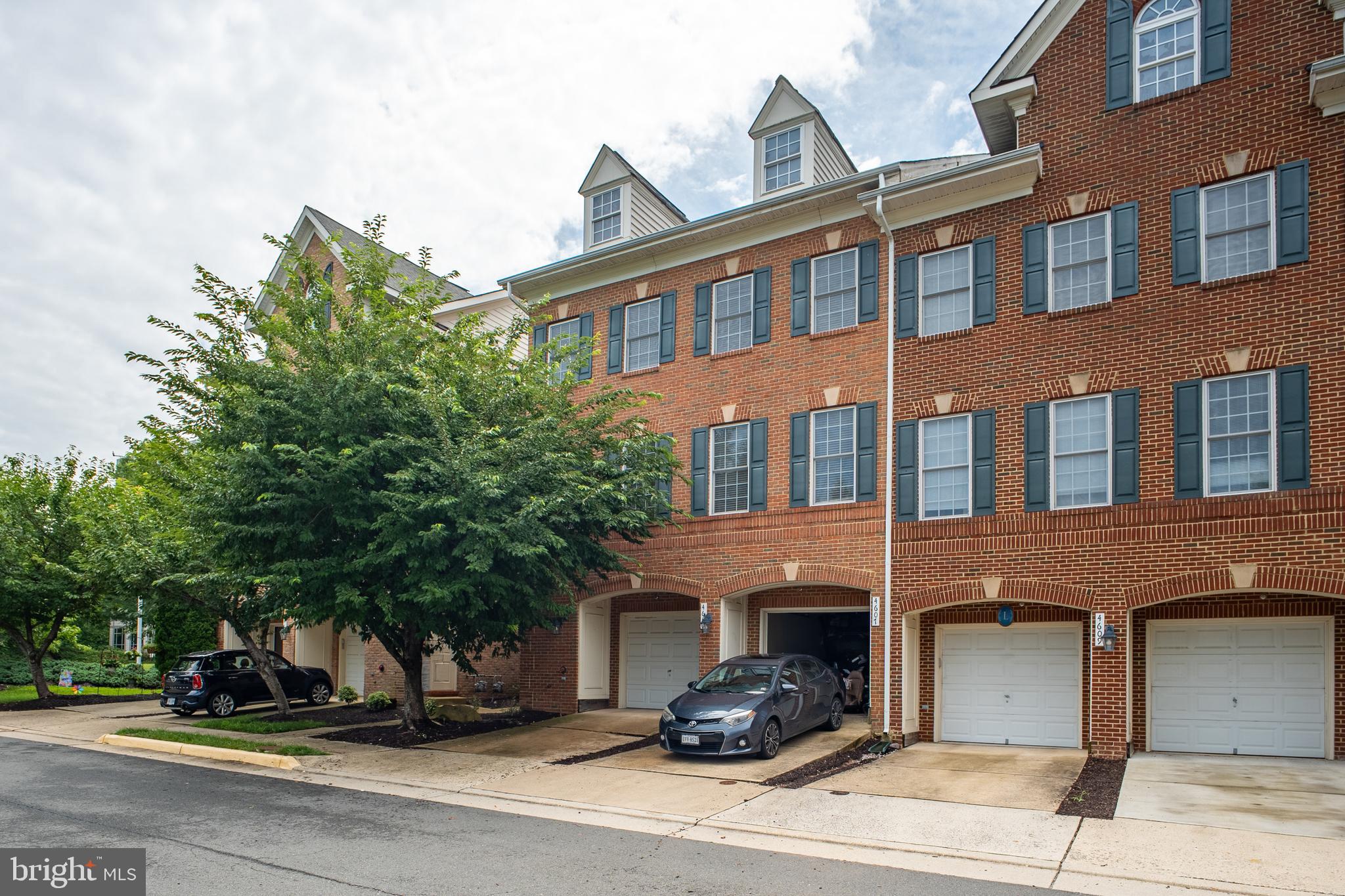 4605 HUMMINGBIRD LANE 104