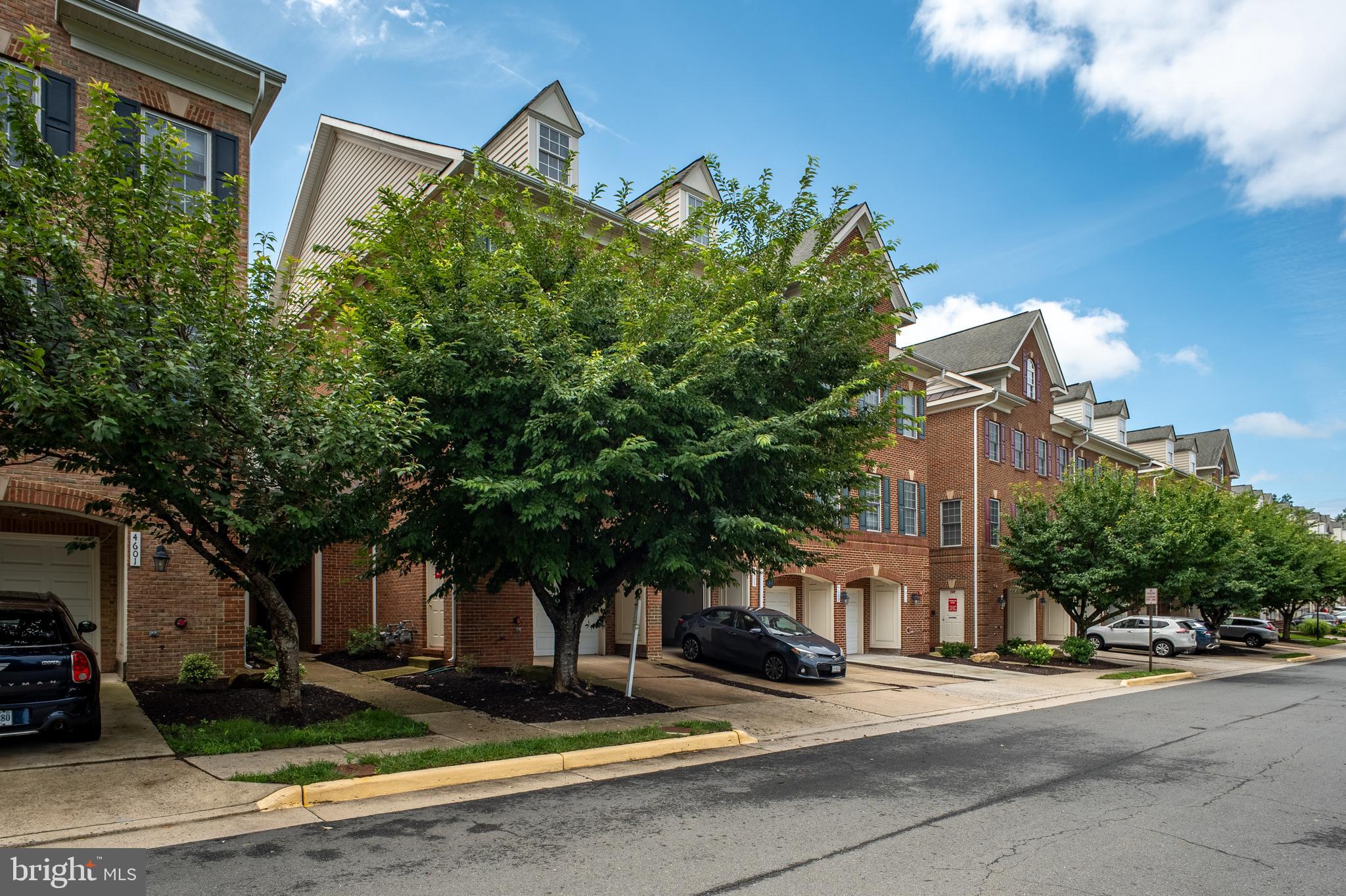 4605 HUMMINGBIRD LANE 104