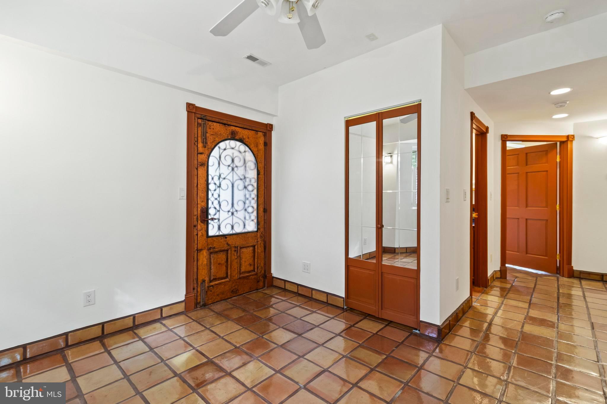 WOODLAND POINT SUB - Residential