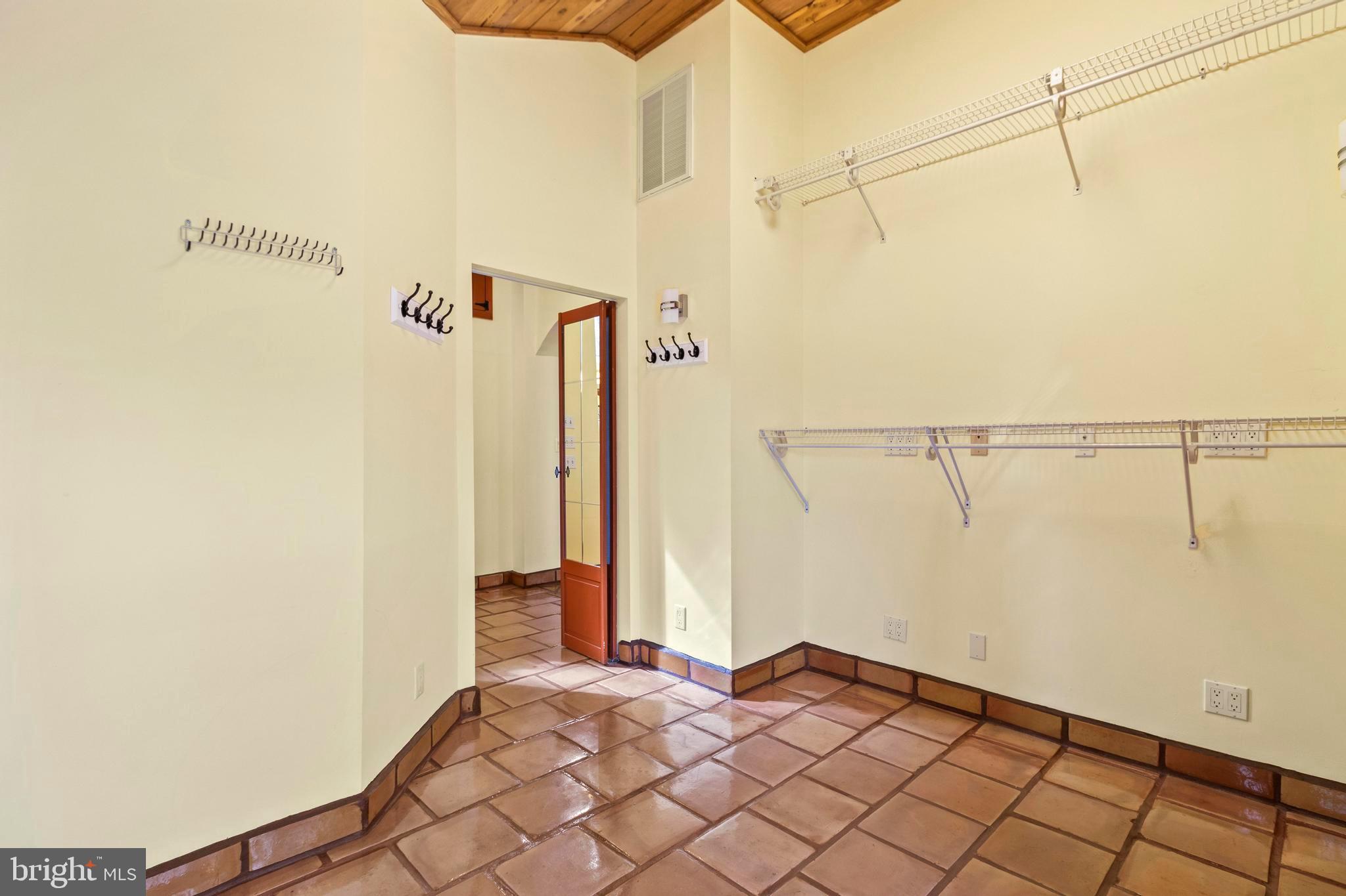 WOODLAND POINT SUB - Residential