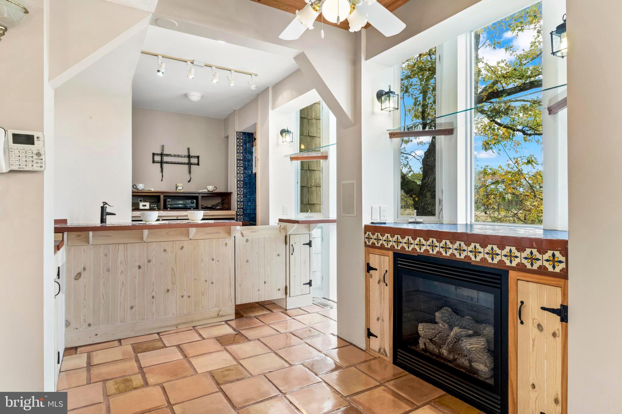 WOODLAND POINT SUB - Residential