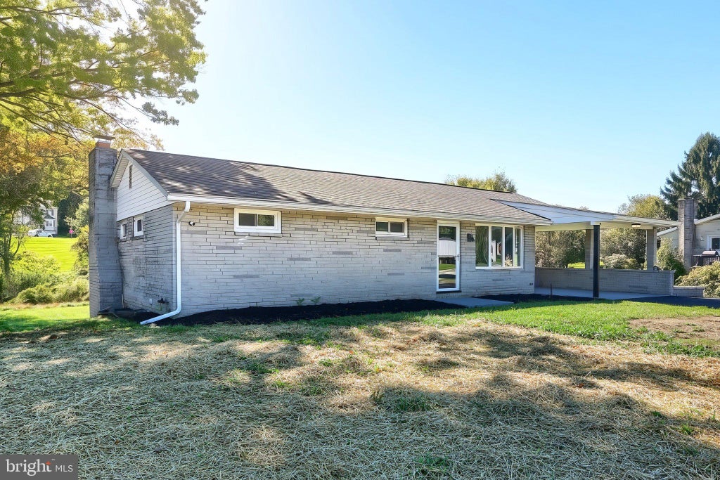 Photo of 212 Church Road, YORK, PA 17406 (MLS # PAYK2110256)