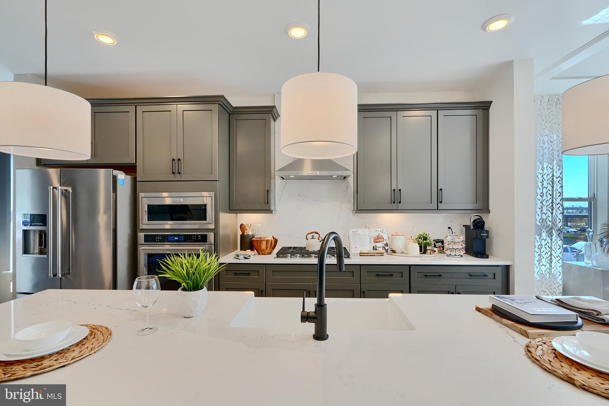 LOCKE LANDING - Residential Lease