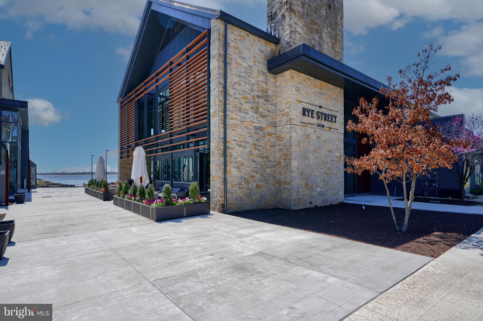 LOCKE LANDING - Residential Lease