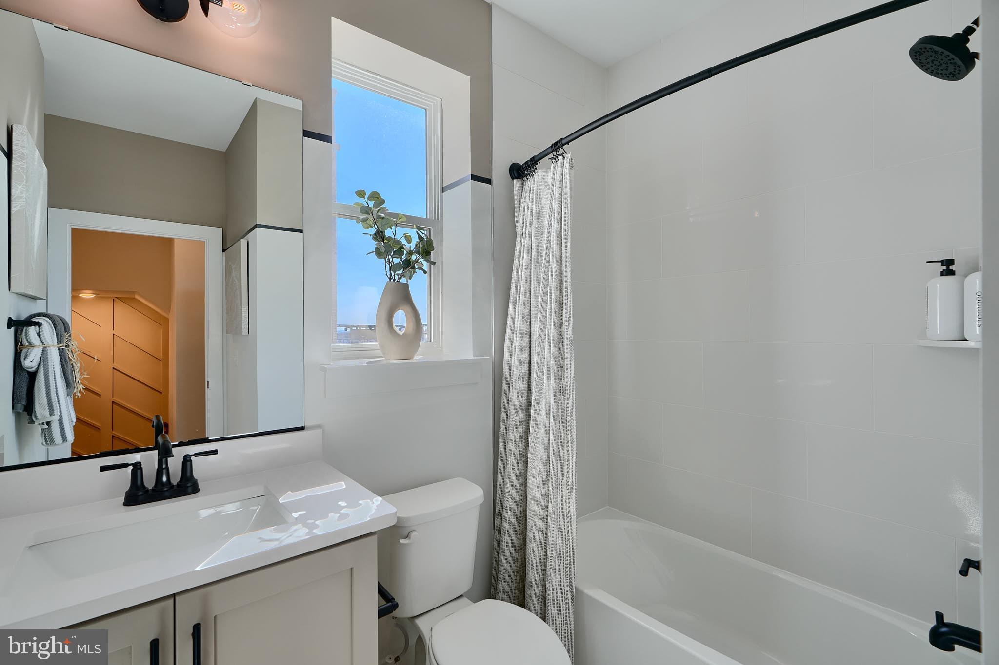 LOCKE LANDING - Residential Lease