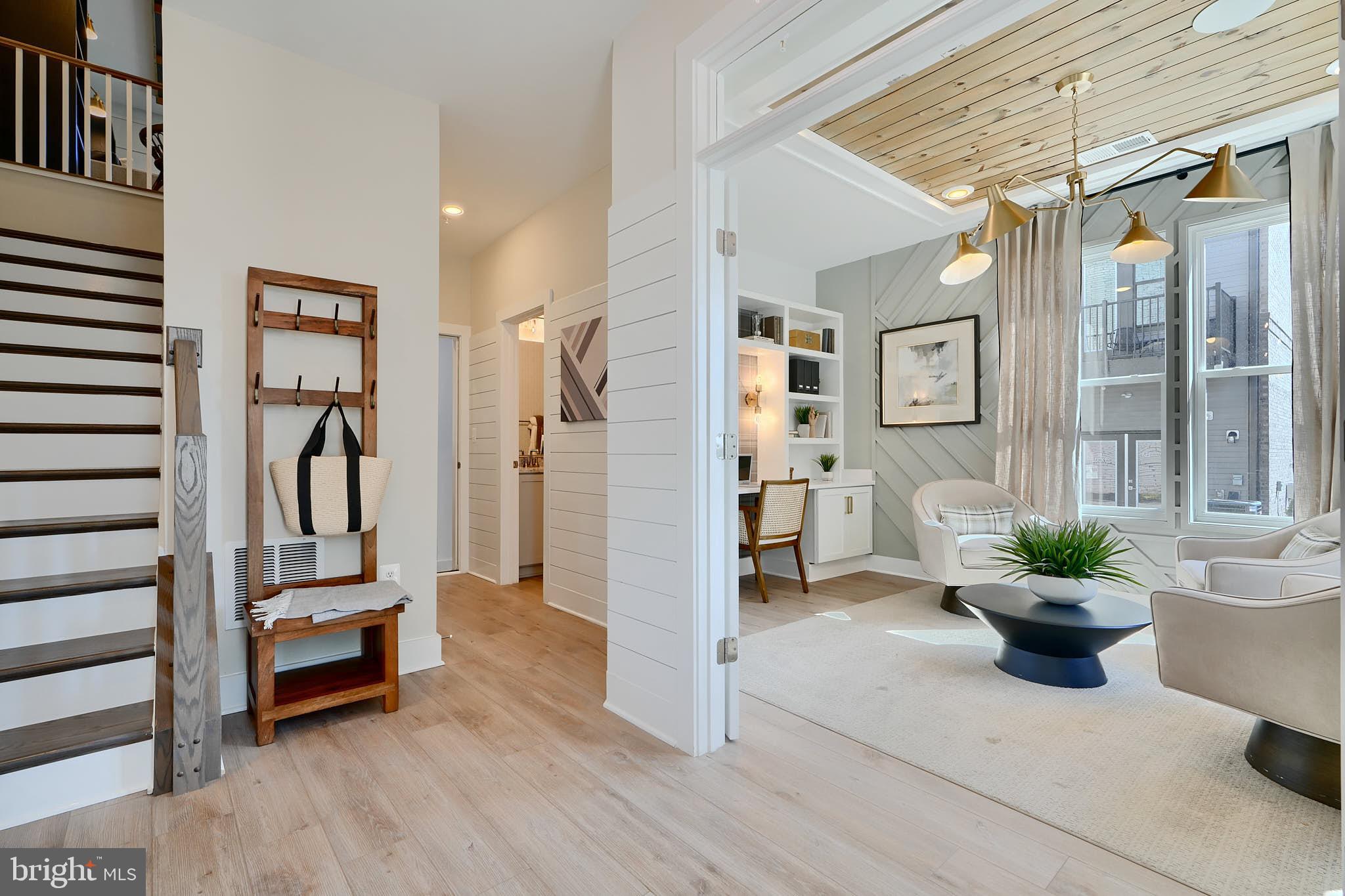 LOCKE LANDING - Residential Lease