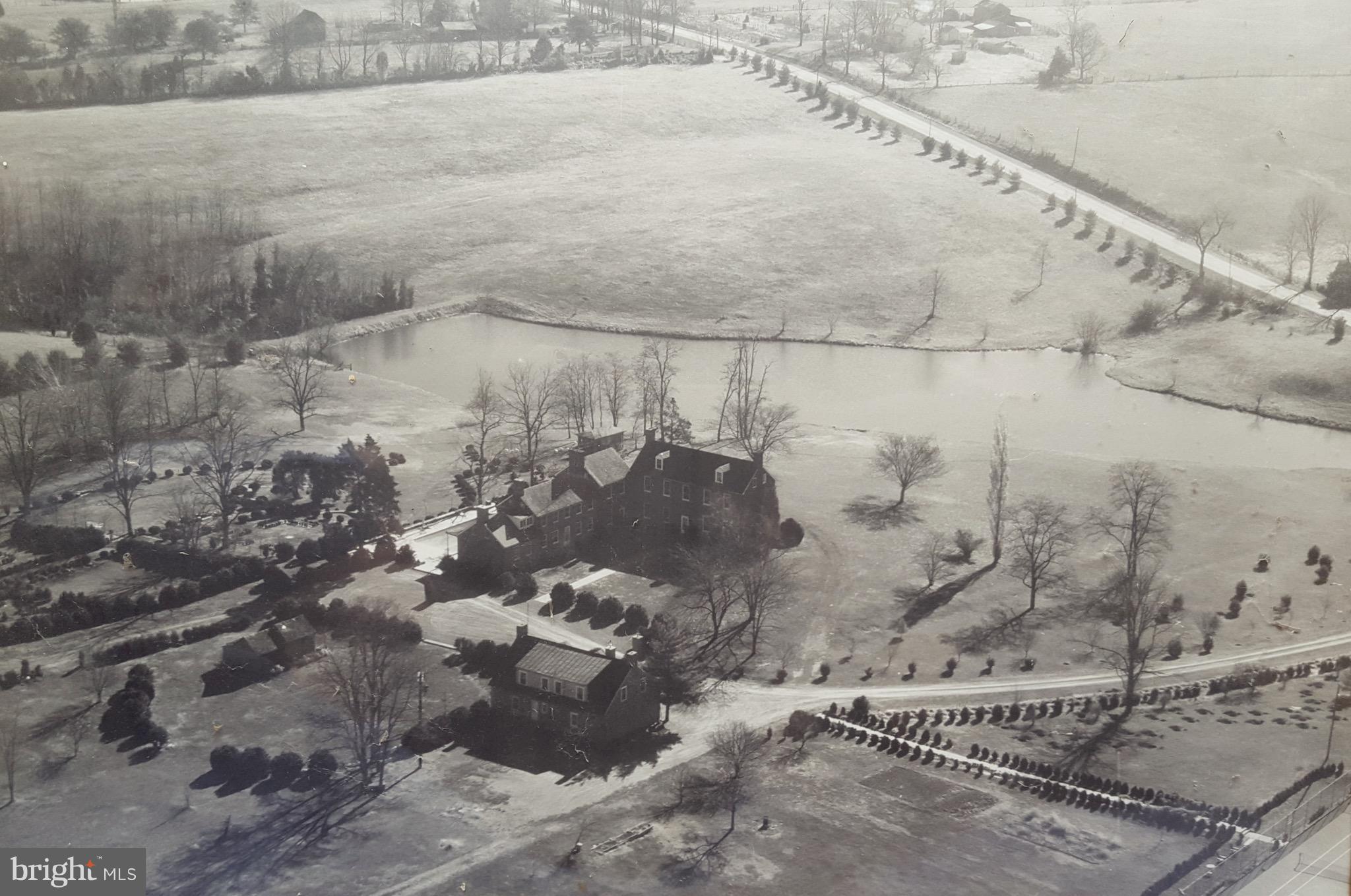 WESTBURY GLEN - Commercial Sale