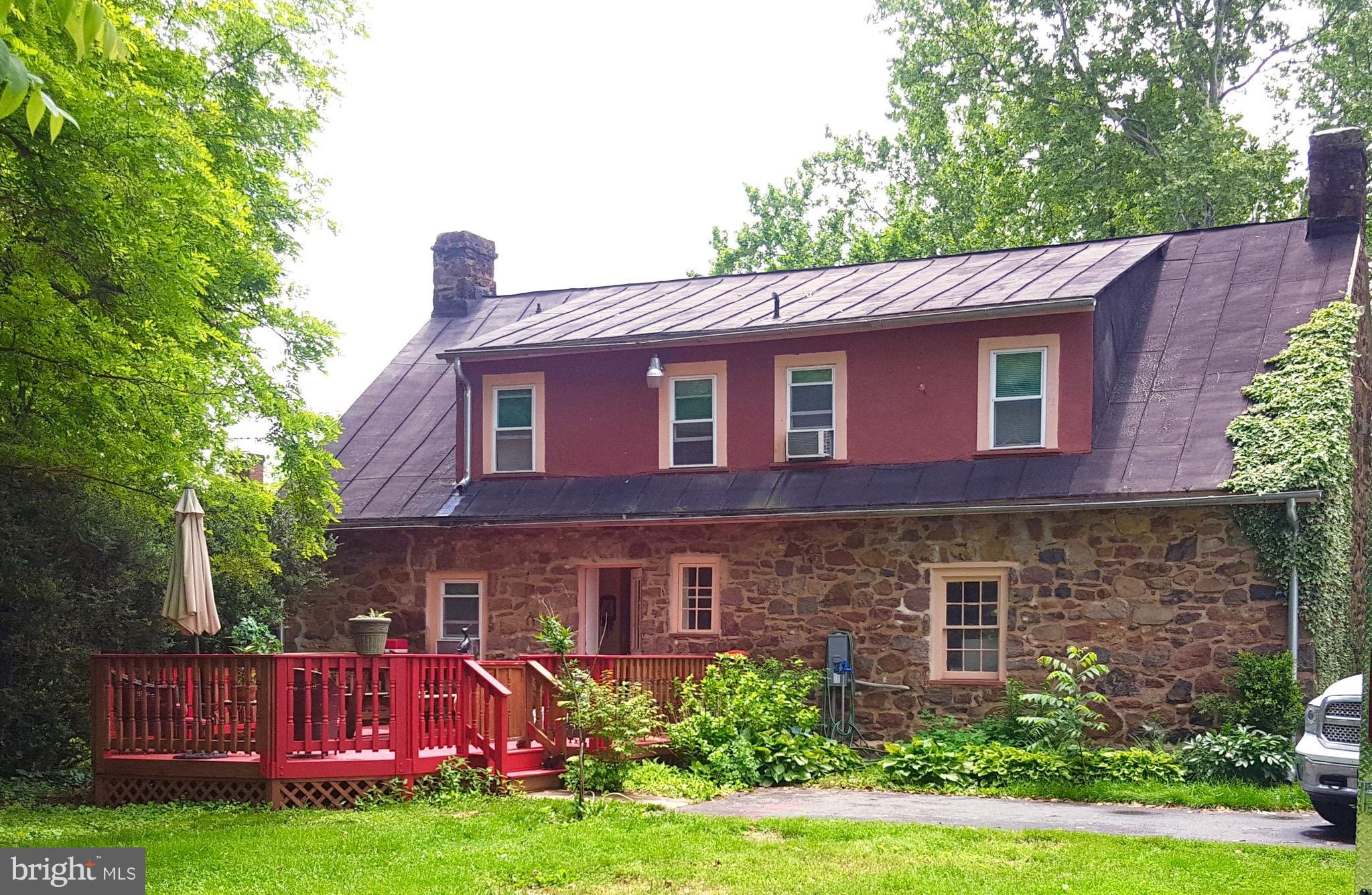 WESTBURY GLEN - Commercial Sale