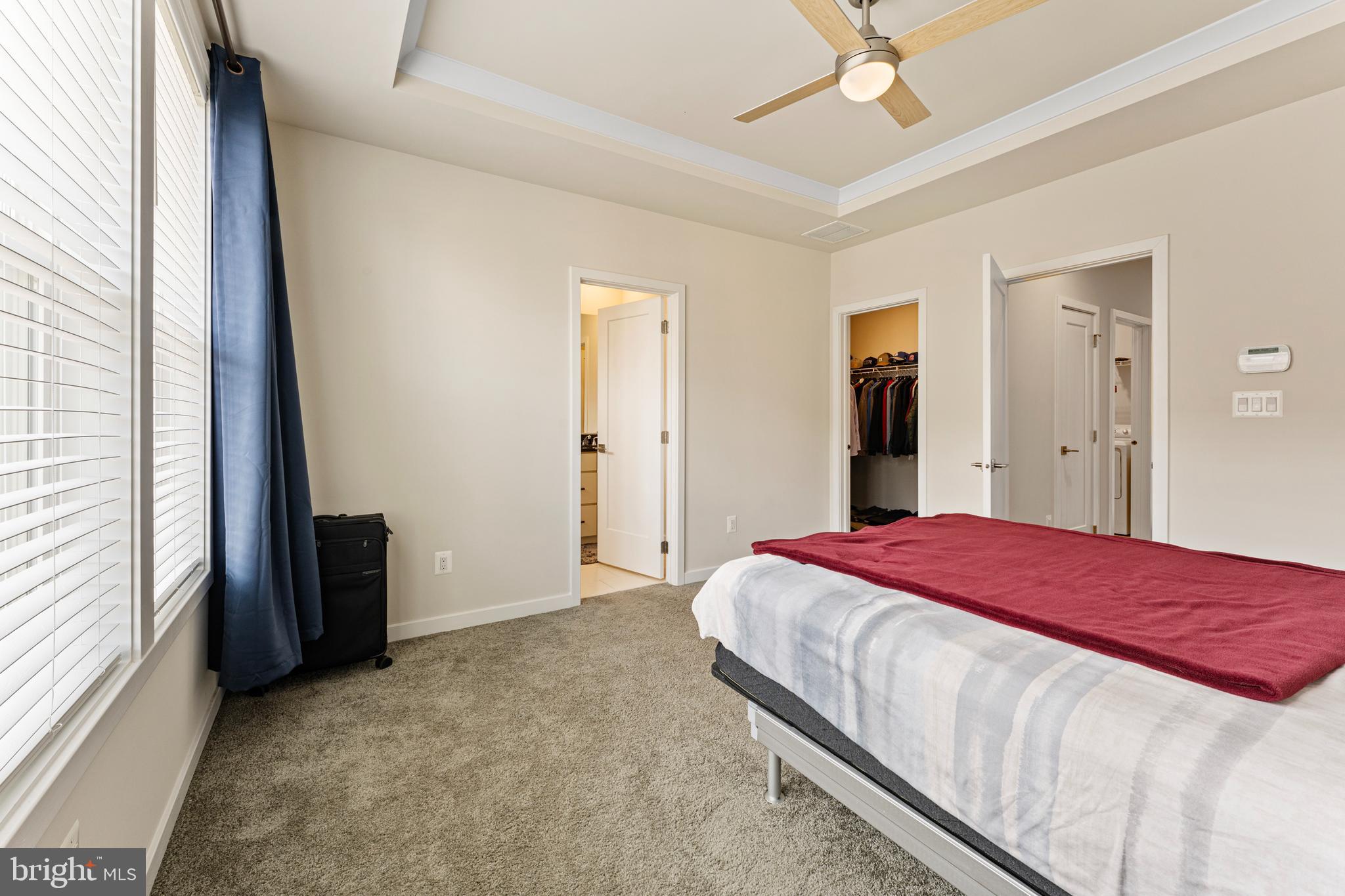 COMMONWEALTH PLACE AT WESTFIELDS - Residential