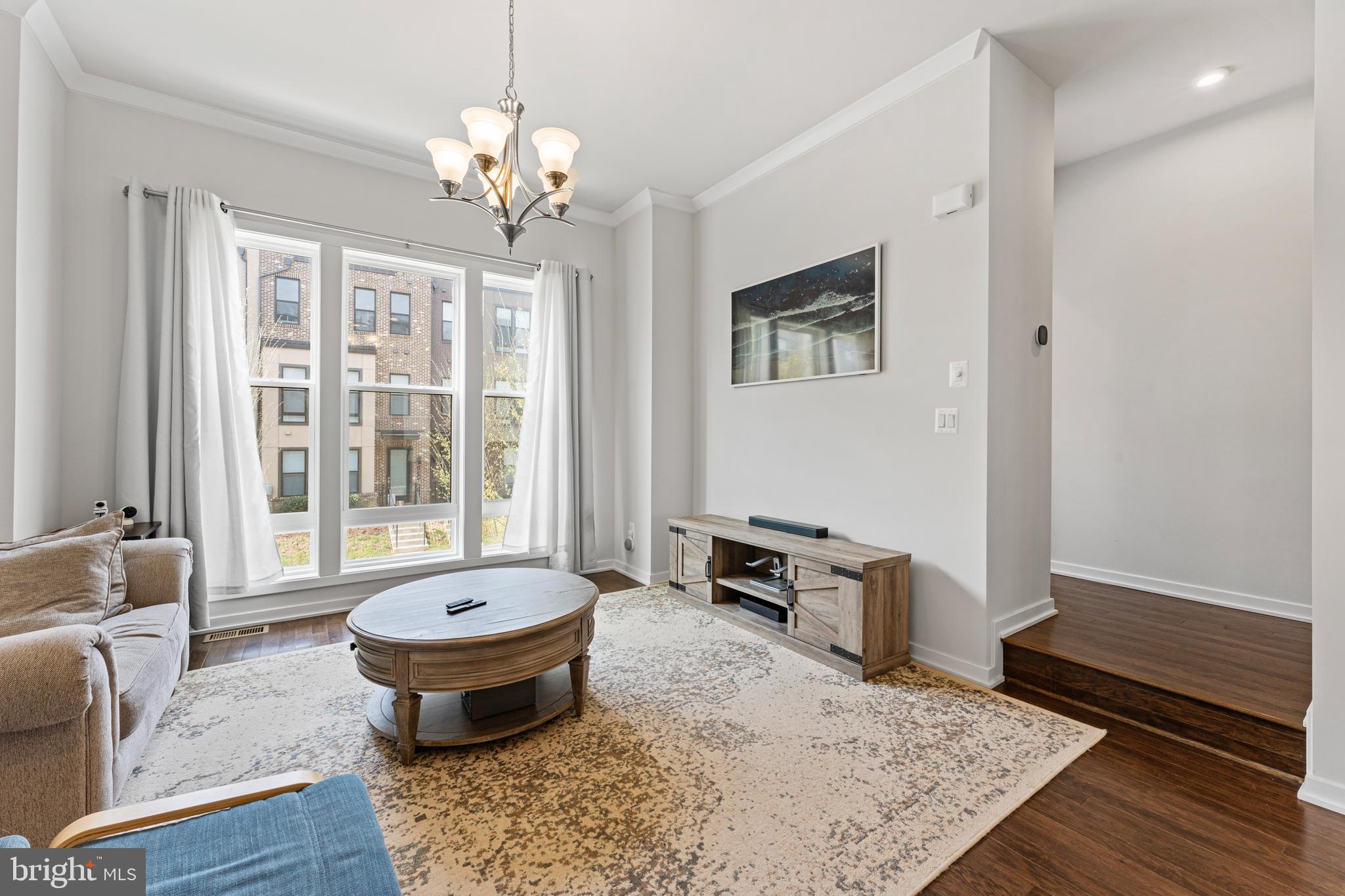 COMMONWEALTH PLACE AT WESTFIELDS - Residential