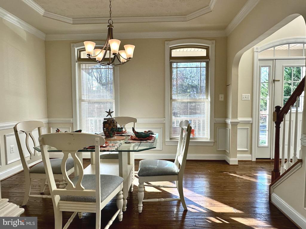 FOX CHASE - Residential