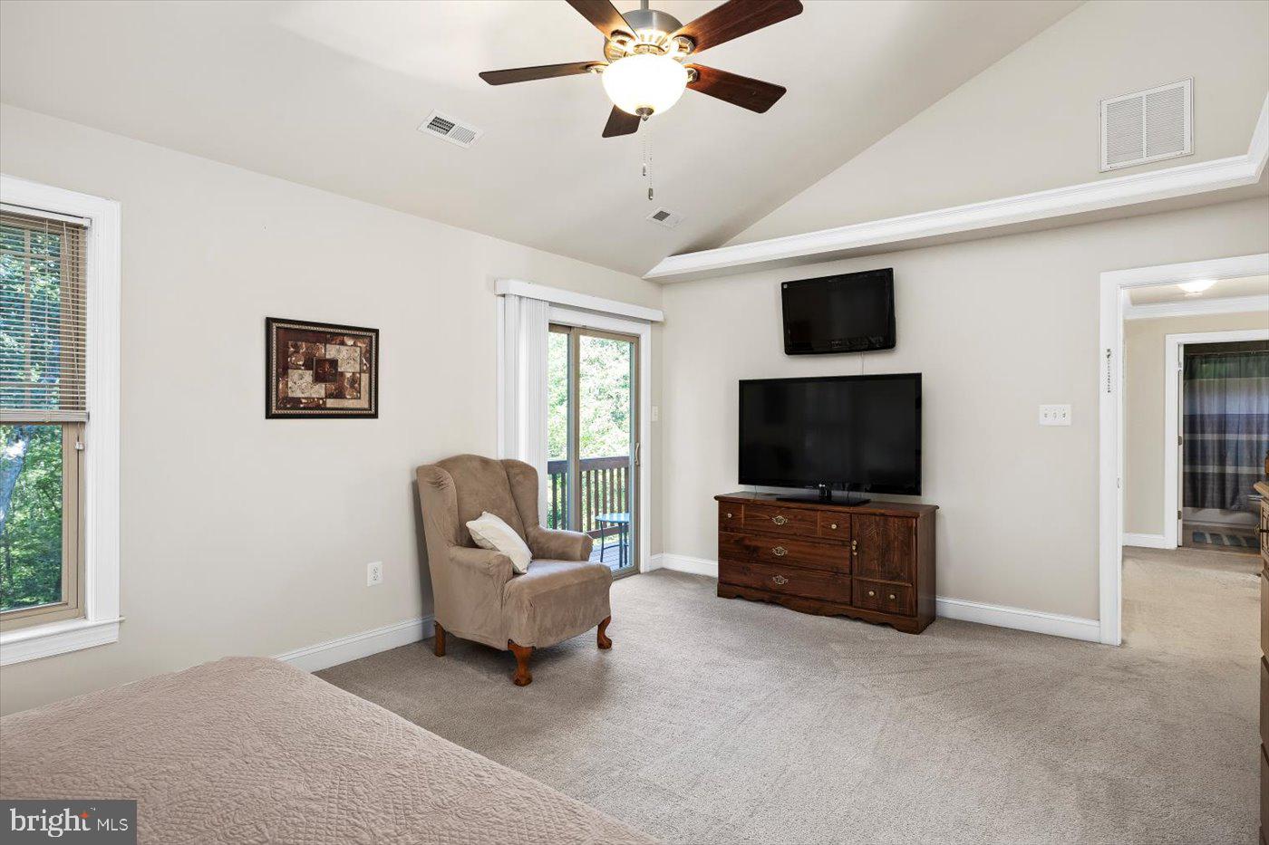 FOX CHASE - Residential