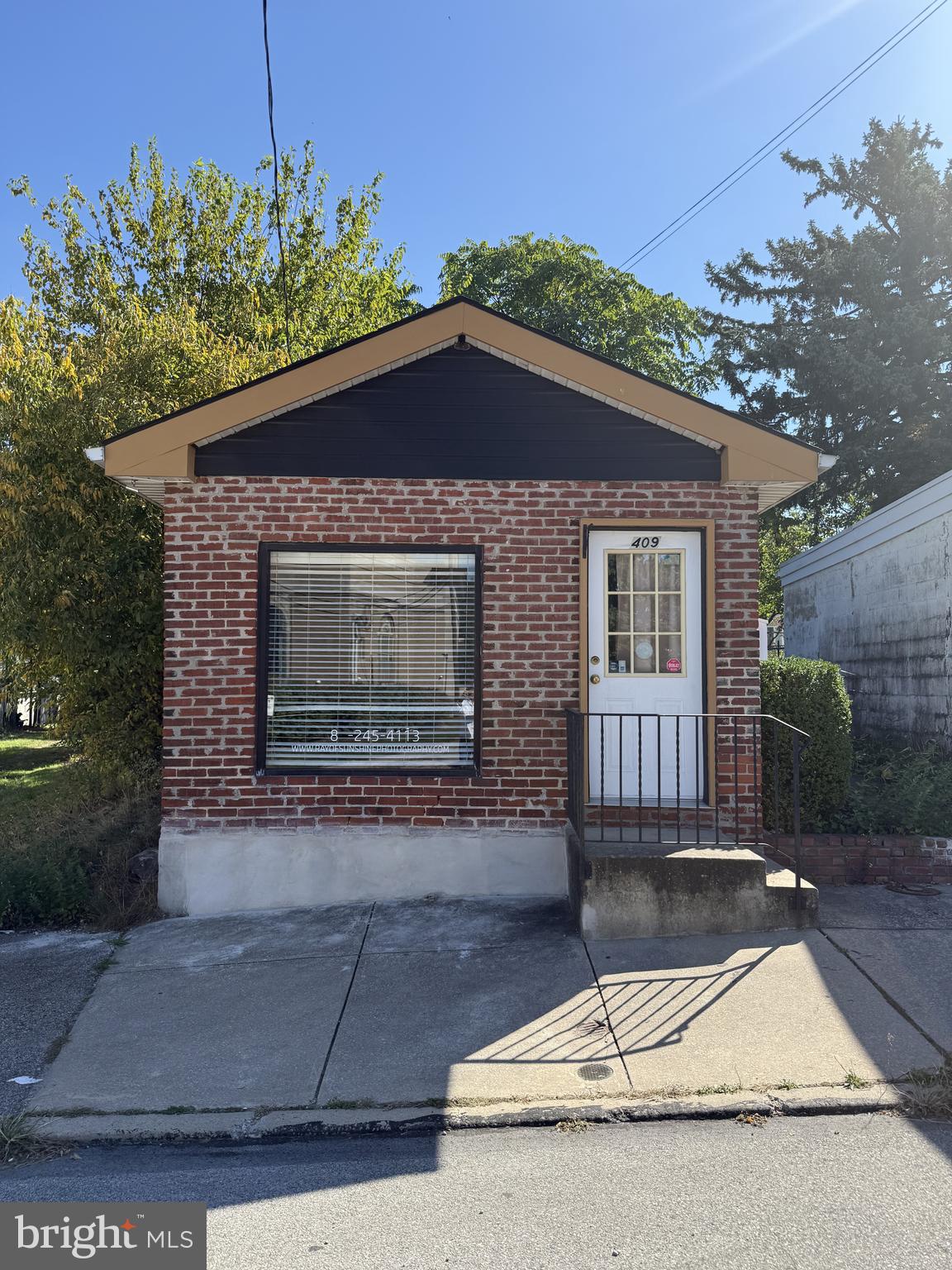 Welcome to 409 Green Street, a prime commercial property nestled in the charming and secure town of Bridgeport, PA. Ideally situated between Norristown and King of Prussia, this location offers the perfect blend of small-town charm and convenient accessibility.
This completely renovated building exudes a cozy atmosphere and is just a block away from the bustling Main Street. Step inside to discover the warmth of birch hardwood floors throughout, complemented by a brand-new powder room and a robust 200 amp service. The exterior boasts new sidewalks and a fresh roof, ensuring both style and durability.
Zoned for neighborhood commercial use, this space is incredibly versatile. Whether you're envisioning a quaint barber shop, a chic hair salon, or an efficient office space, this property offers the perfect setting to elevate your business. Take advantage of this opportunity to establish your presence in a thriving community and watch your business reach new heights.