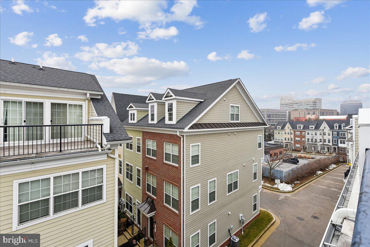 TOWSON GREEN - Residential