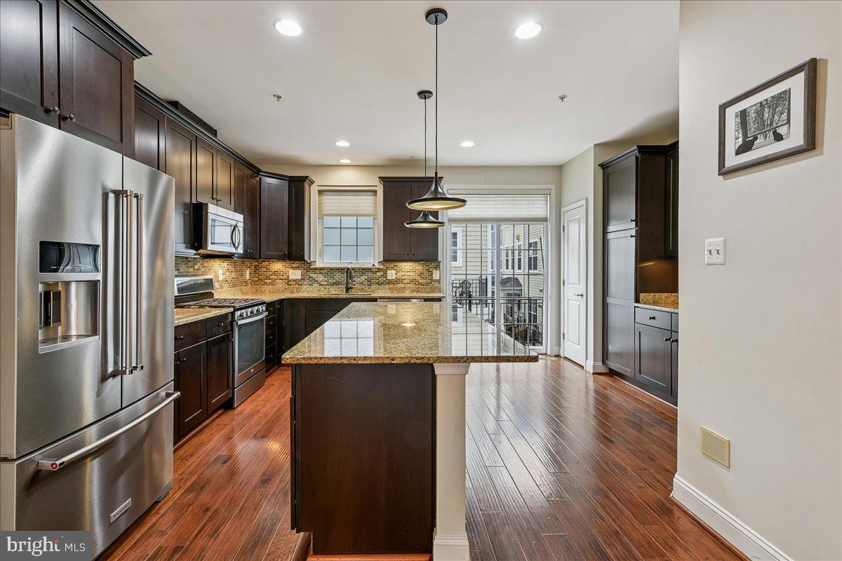 TOWSON GREEN - Residential