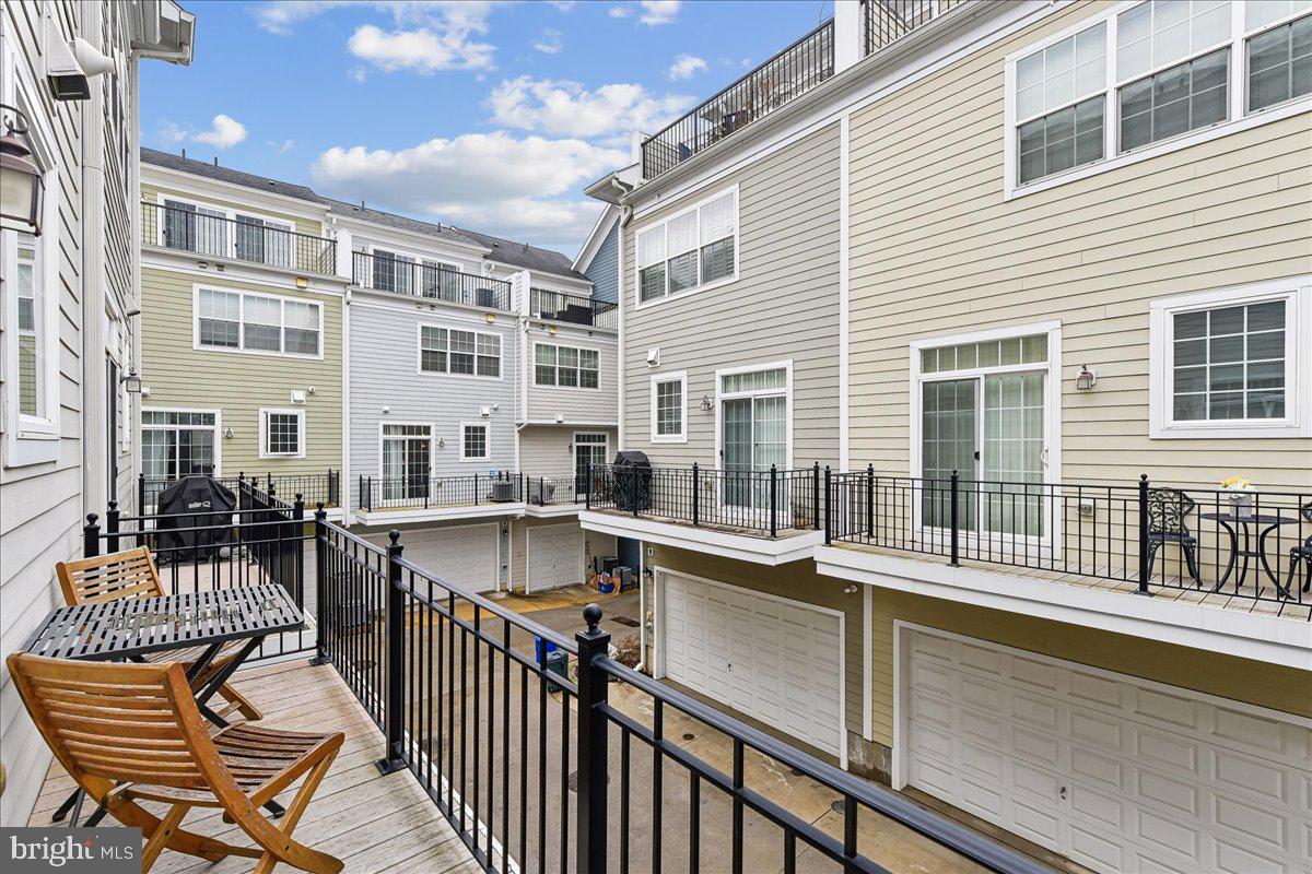 TOWSON GREEN - Residential