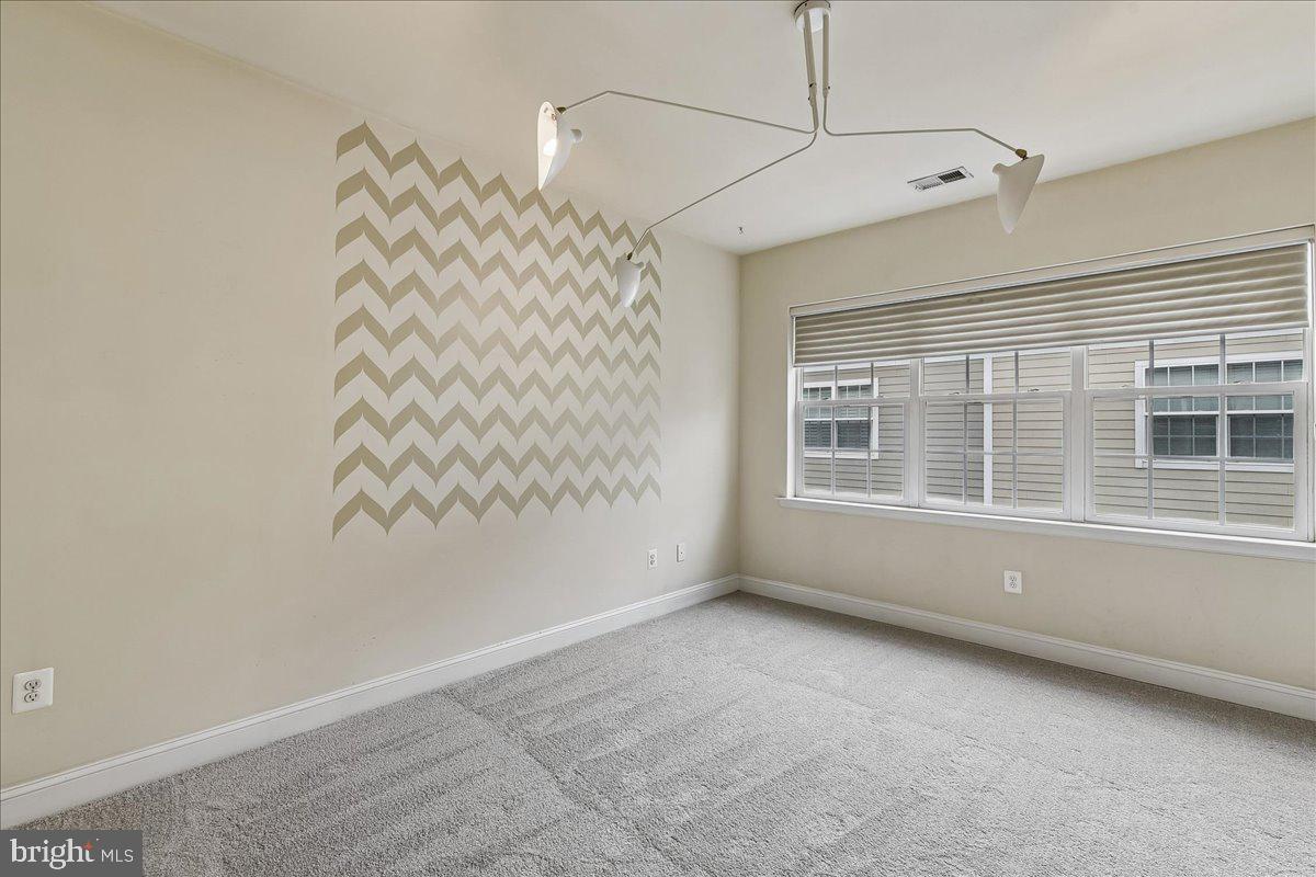 TOWSON GREEN - Residential