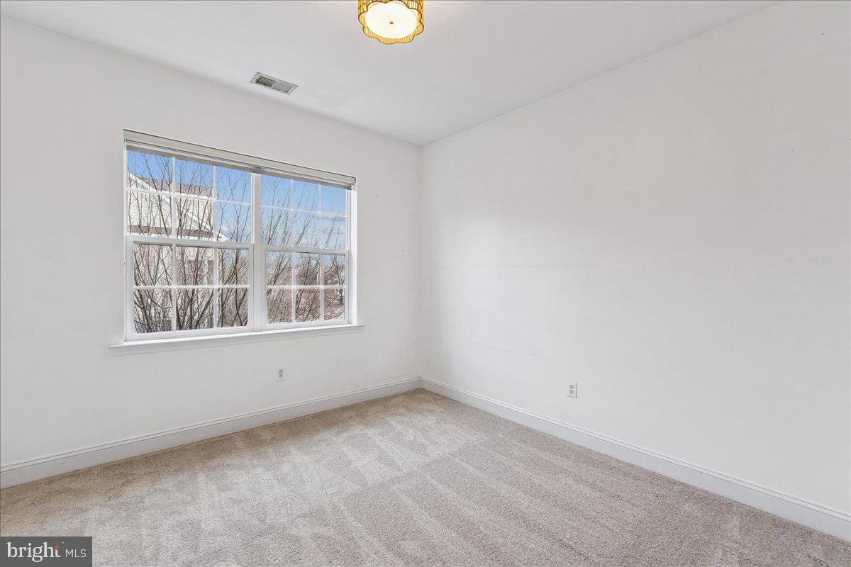 TOWSON GREEN - Residential