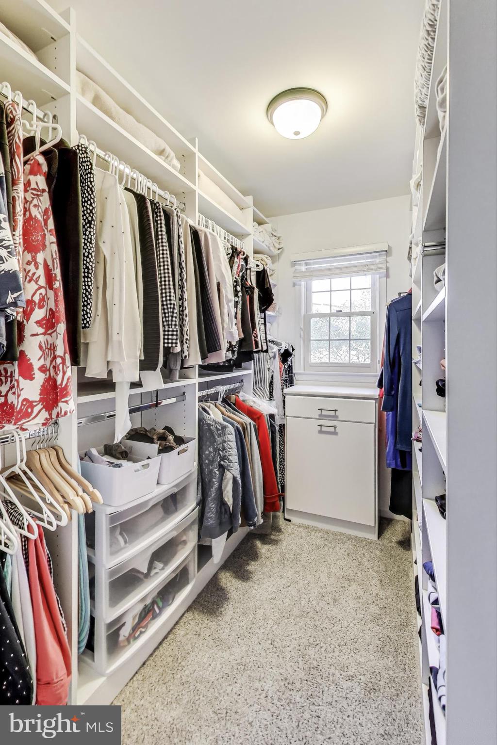 FLINTS GROVE - Residential