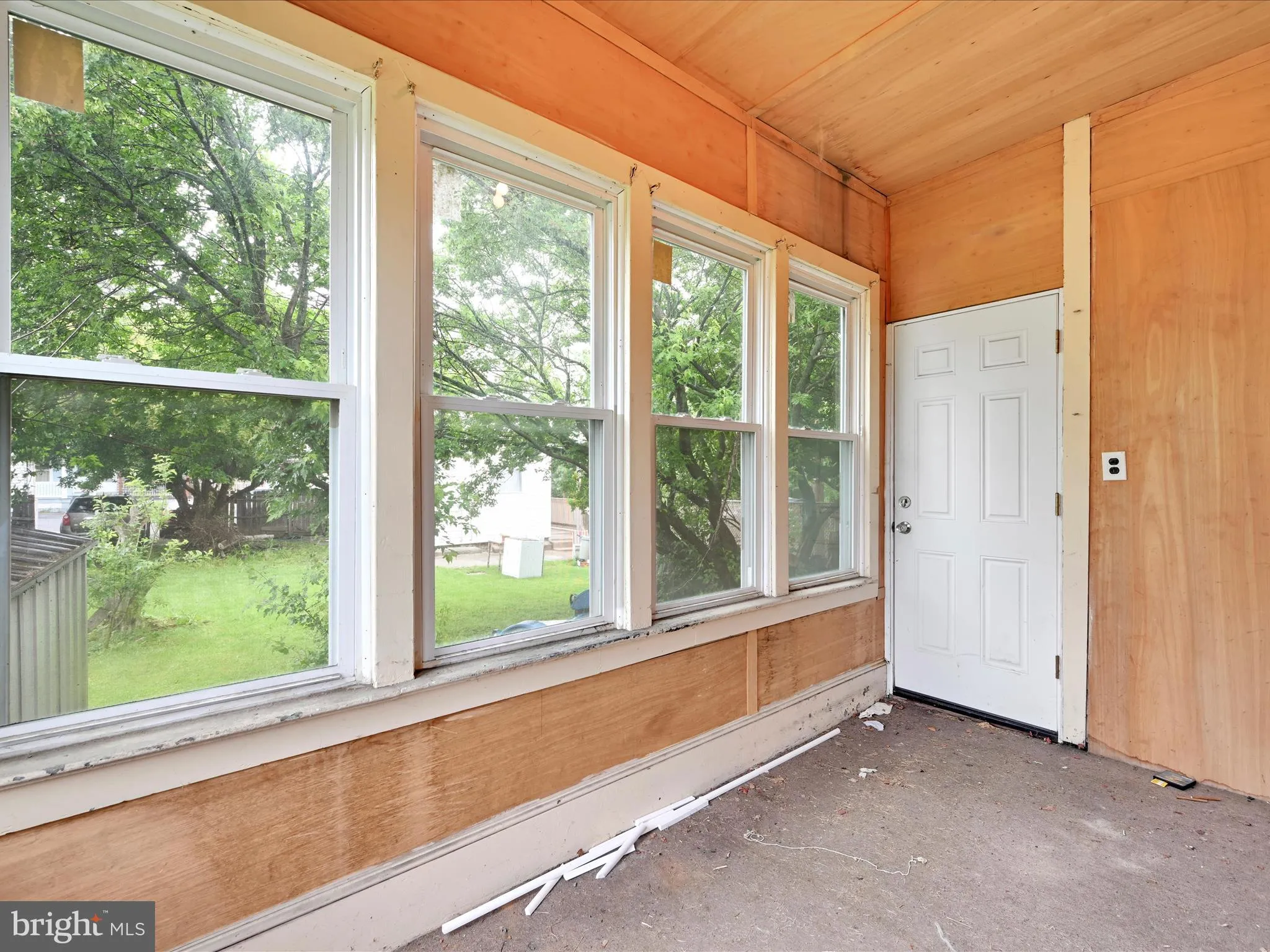 Pottsville, Pennsylvania 17901, United States, 3 Bedrooms Bedrooms, ,1 BathroomBathrooms,Residential,Contingent,143023